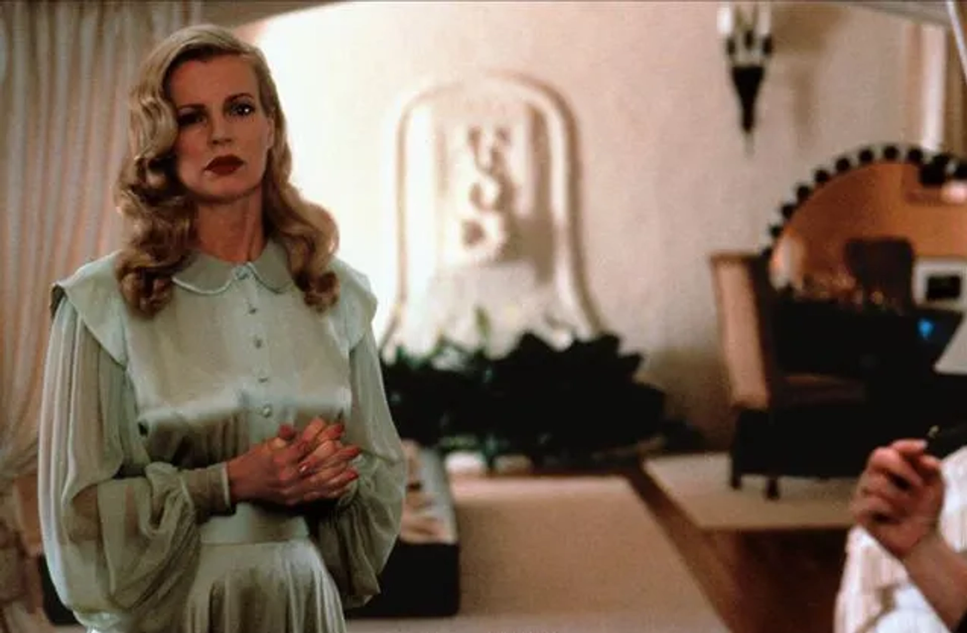 Kim Basinger in L.A. Confidential (1997)