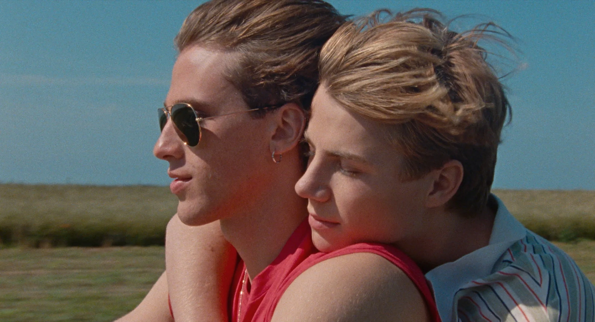 Benjamin Voisin and Félix Lefebvre in Summer of 85 (2020)