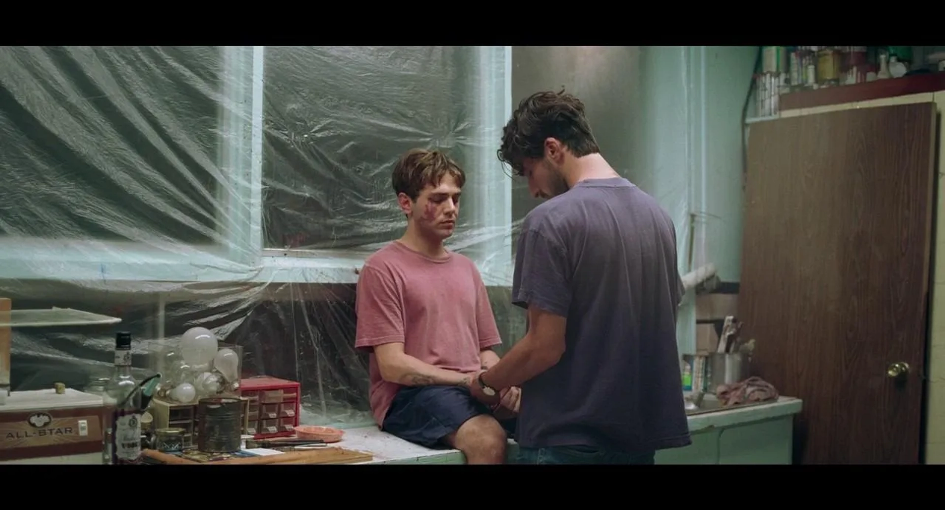 Xavier Dolan and Gabriel D'Almeida Freitas in Matthias & Maxime (2019)