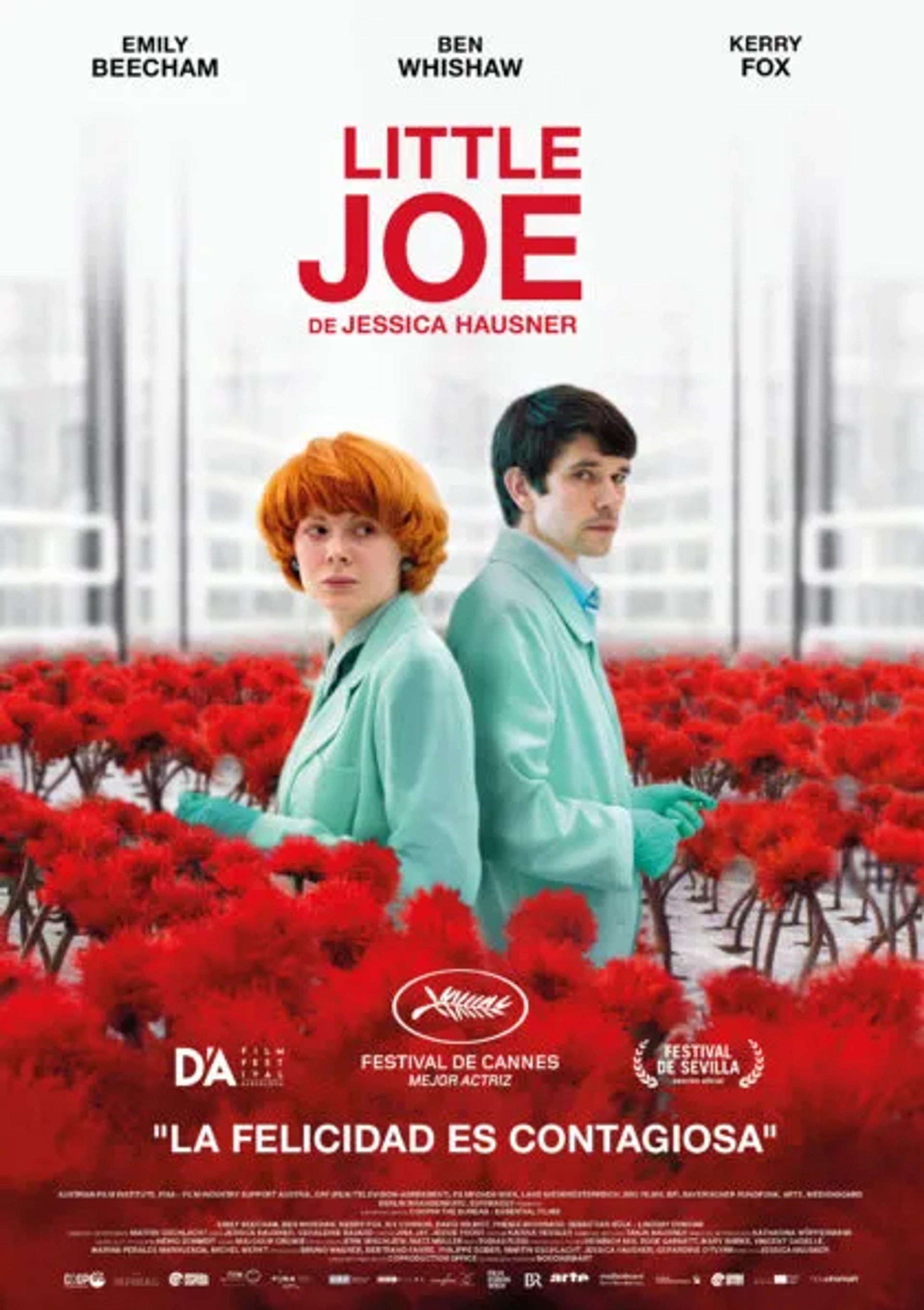 Ben Whishaw and Emily Beecham in Little Joe (2019)