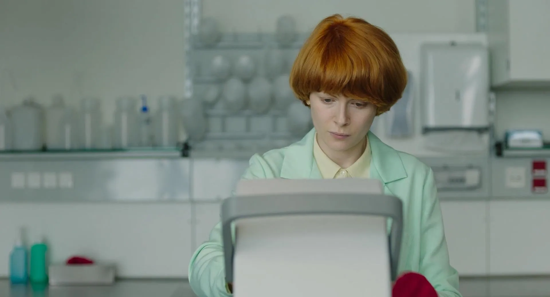 Emily Beecham in Little Joe (2019)