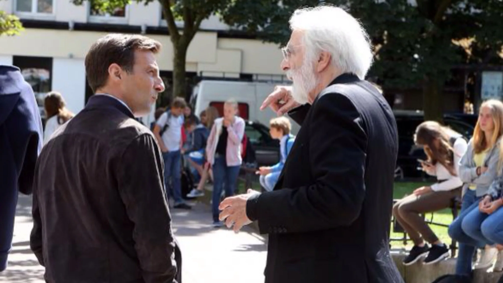 Michael Haneke and Mathieu Kassovitz in Happy End (2017)