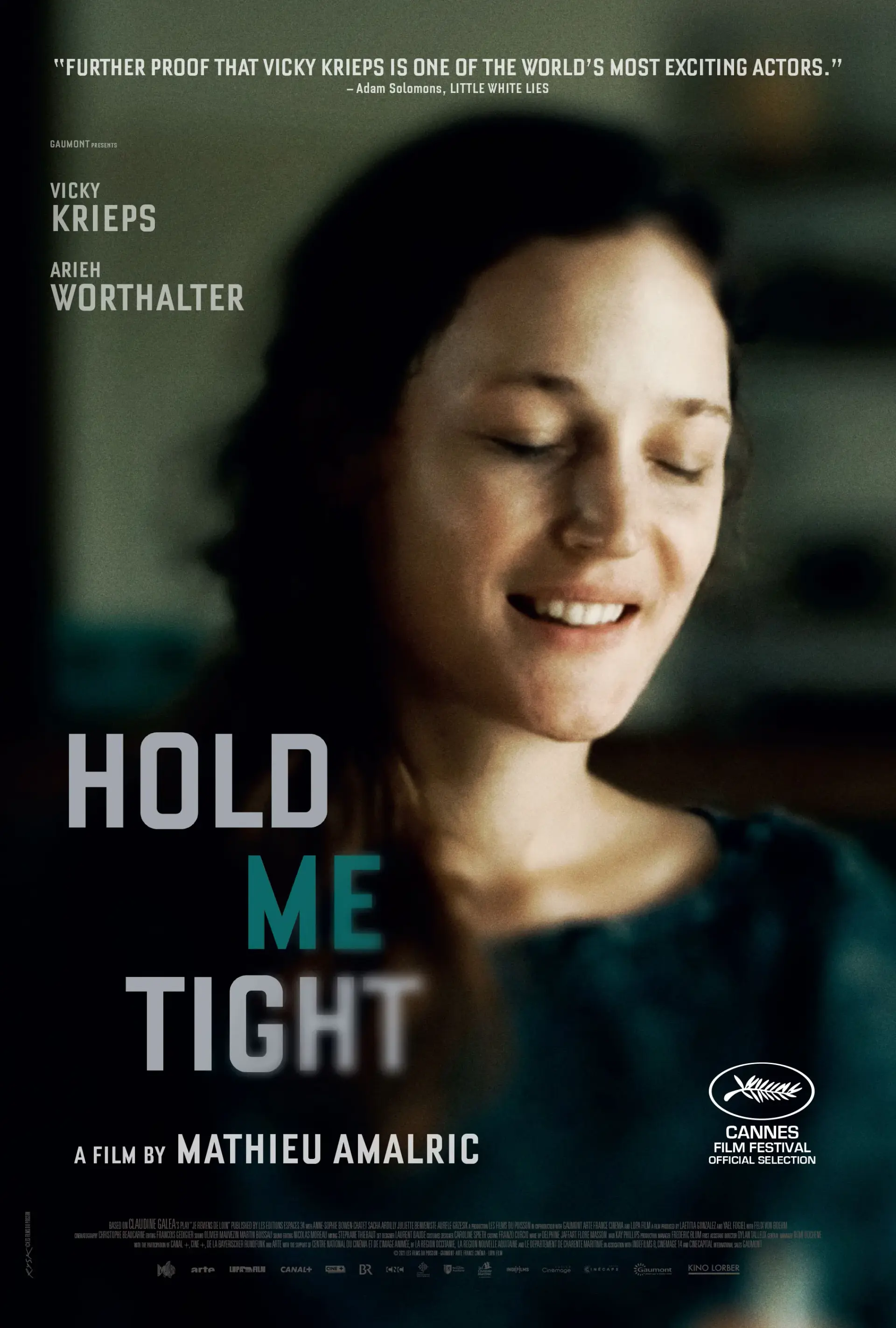 فیلم محکم در آغوشم بگیر (Hold Me Tight 2021)