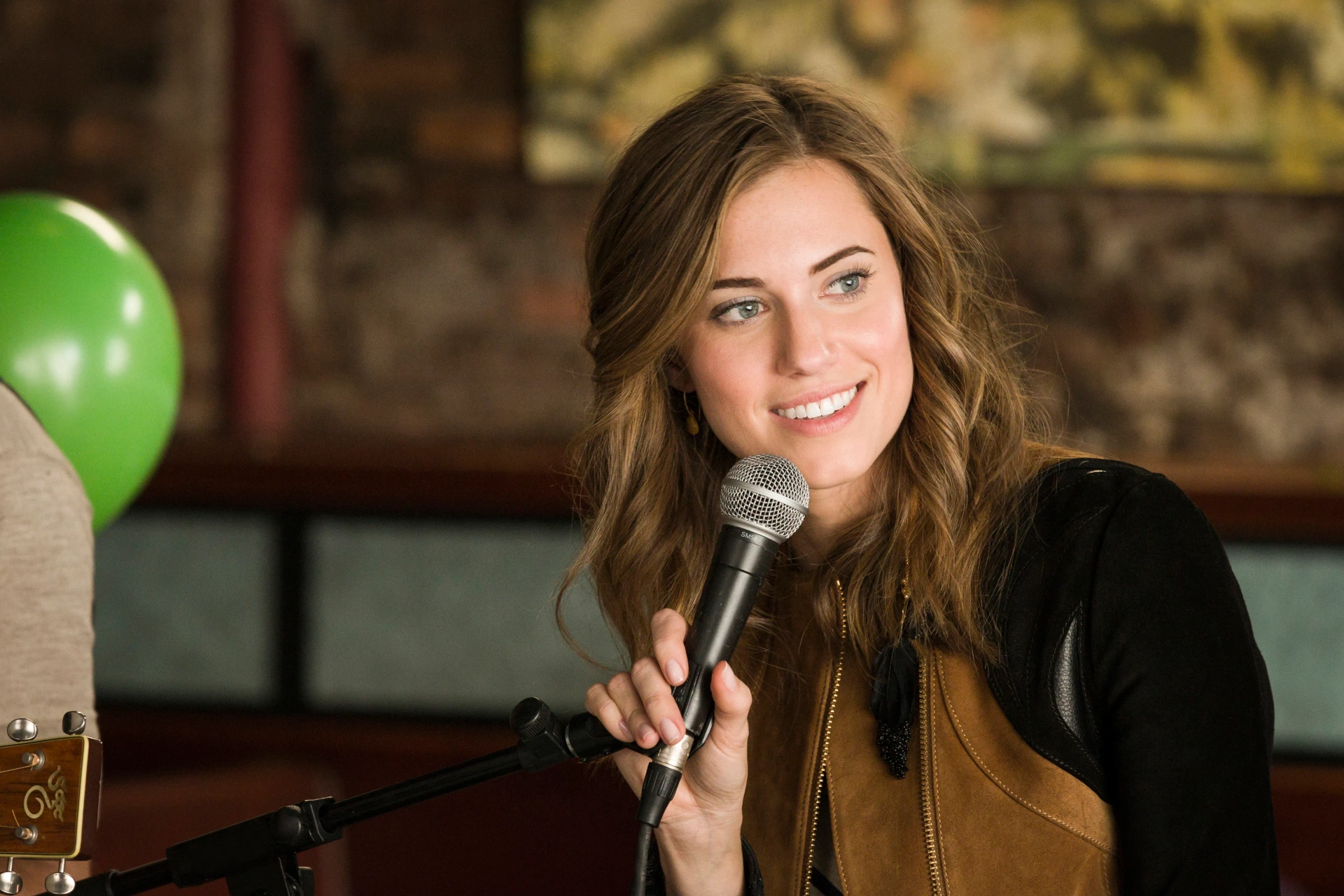 Allison Williams in Girls (2012)