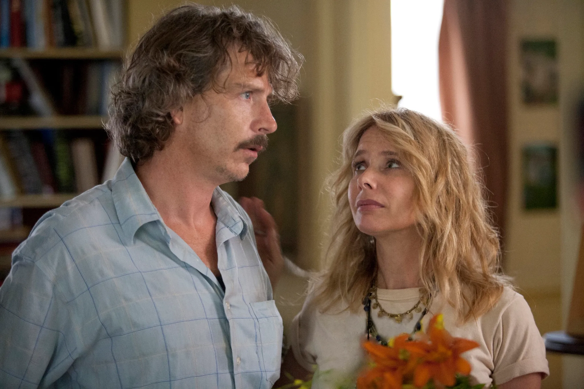 Rosanna Arquette and Ben Mendelsohn in Girls (2012)