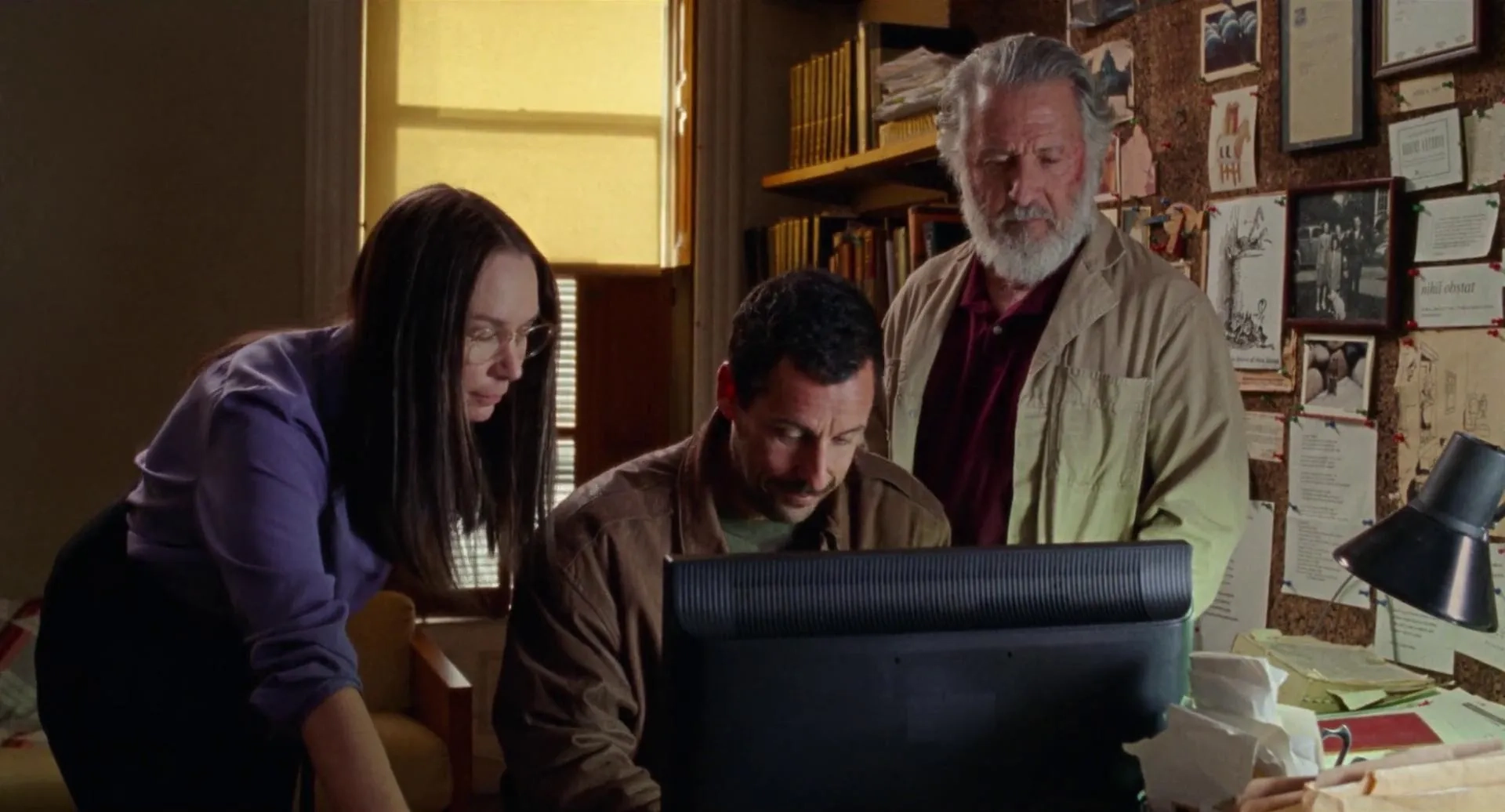 Dustin Hoffman, Adam Sandler, and Elizabeth Marvel in The Meyerowitz Stories (2017)