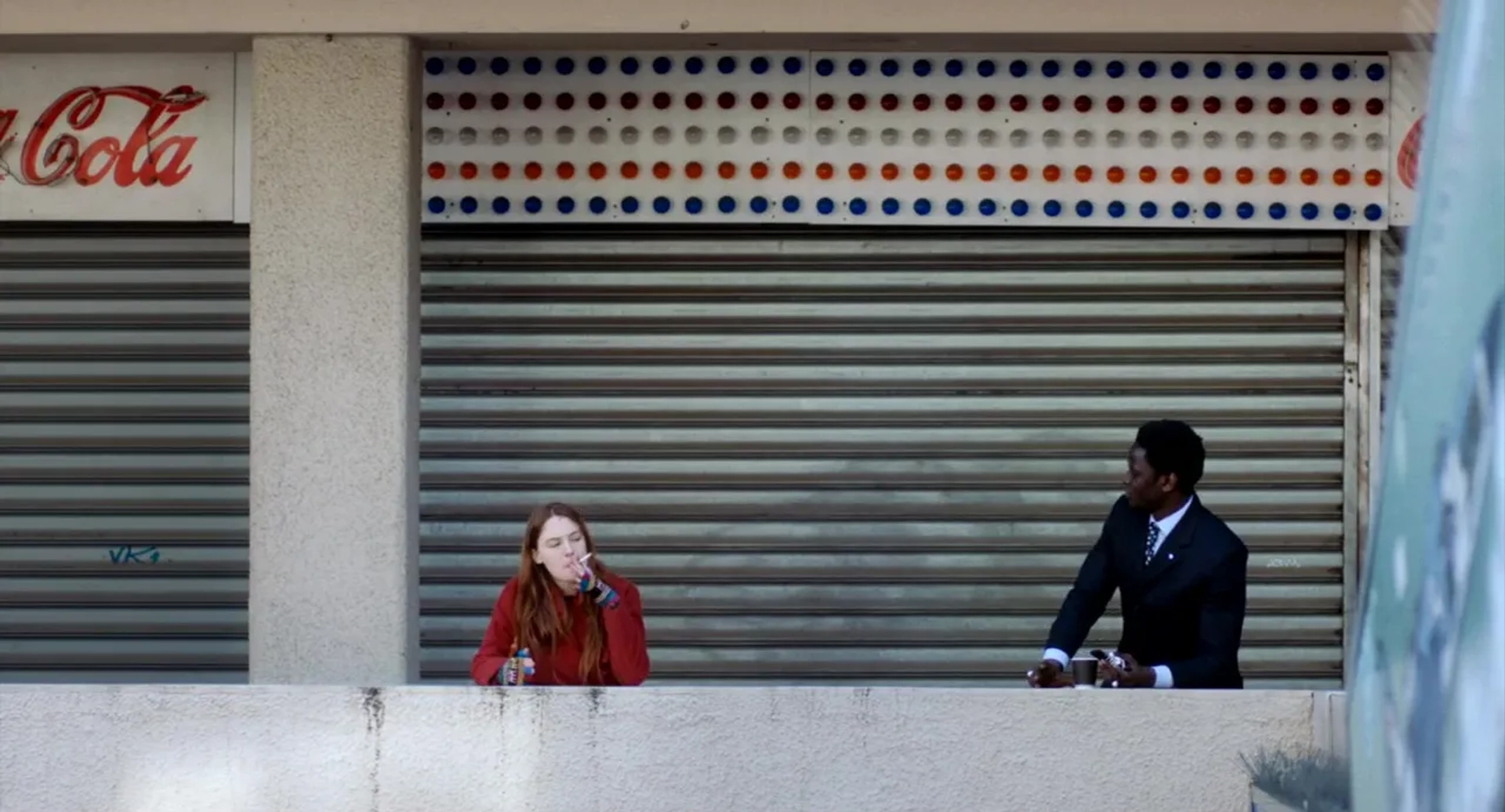 Laetitia Dosch and Souleymane Seye Ndiaye in Montparnasse Bienvenüe (2017)