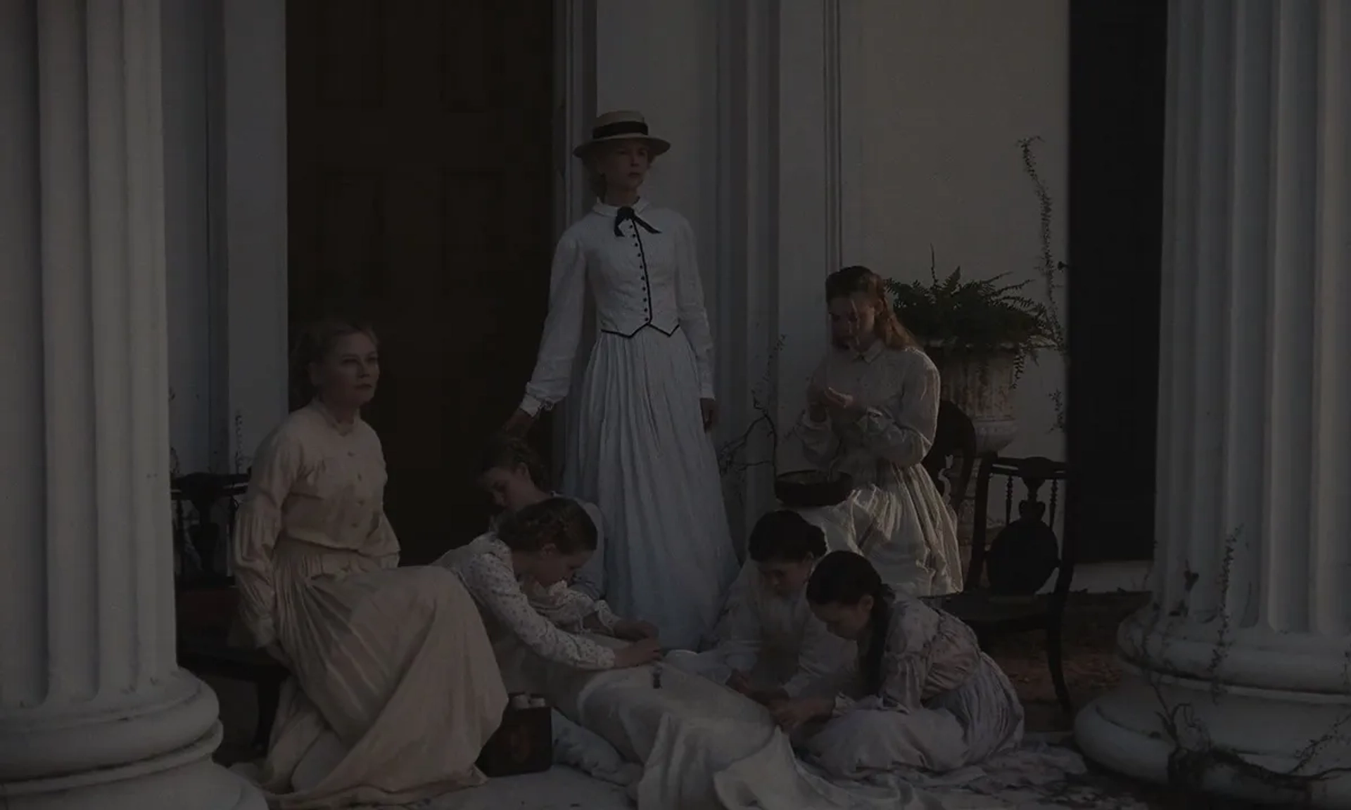 Nicole Kidman, Kirsten Dunst, Elle Fanning, Angourie Rice, Oona Laurence, Addison Riecke, and Emma Howard in The Beguiled (2017)