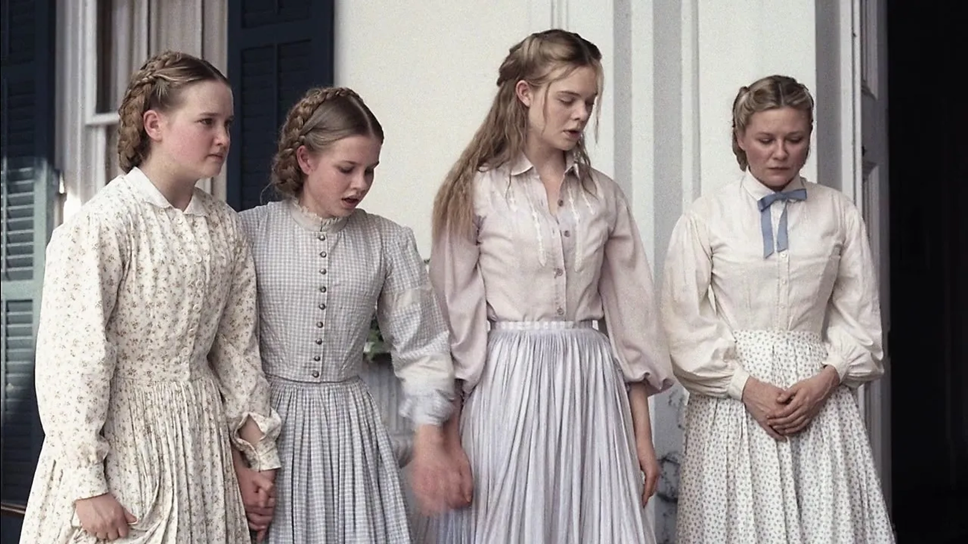 Kirsten Dunst, Elle Fanning, Angourie Rice, and Emma Howard in The Beguiled (2017)