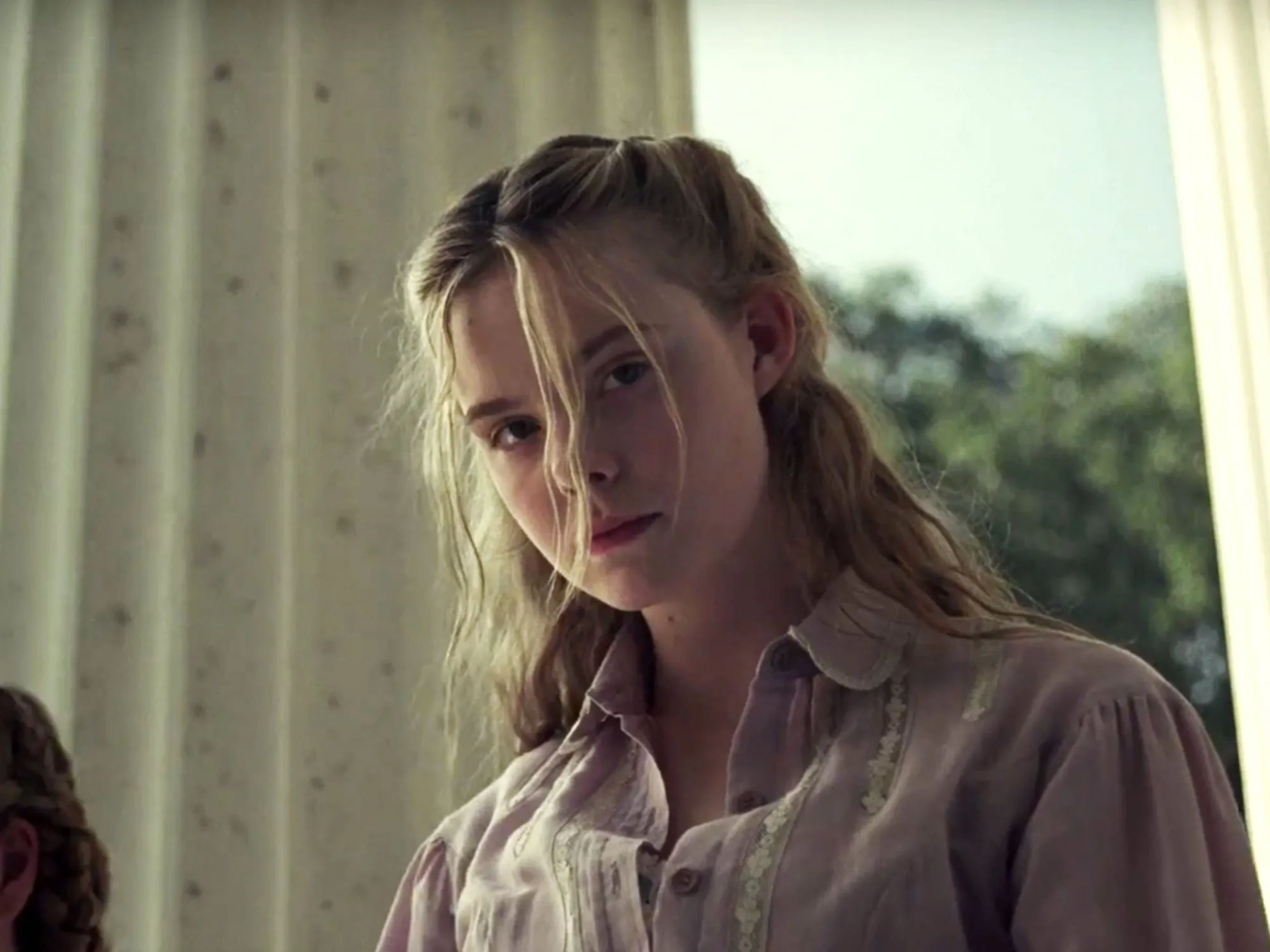 Elle Fanning in The Beguiled (2017)