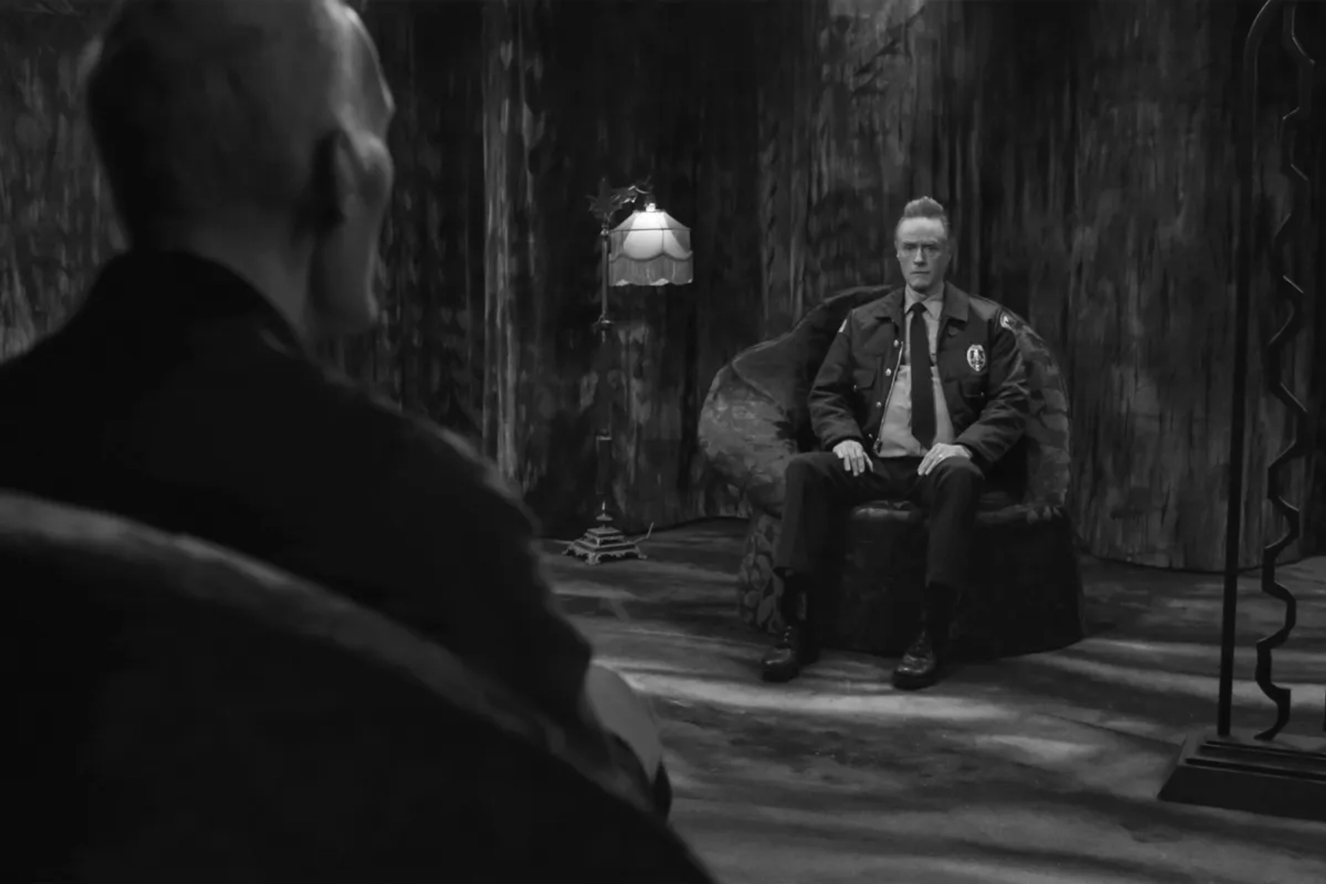 Harry Goaz and Carel Struycken in Twin Peaks (2017)