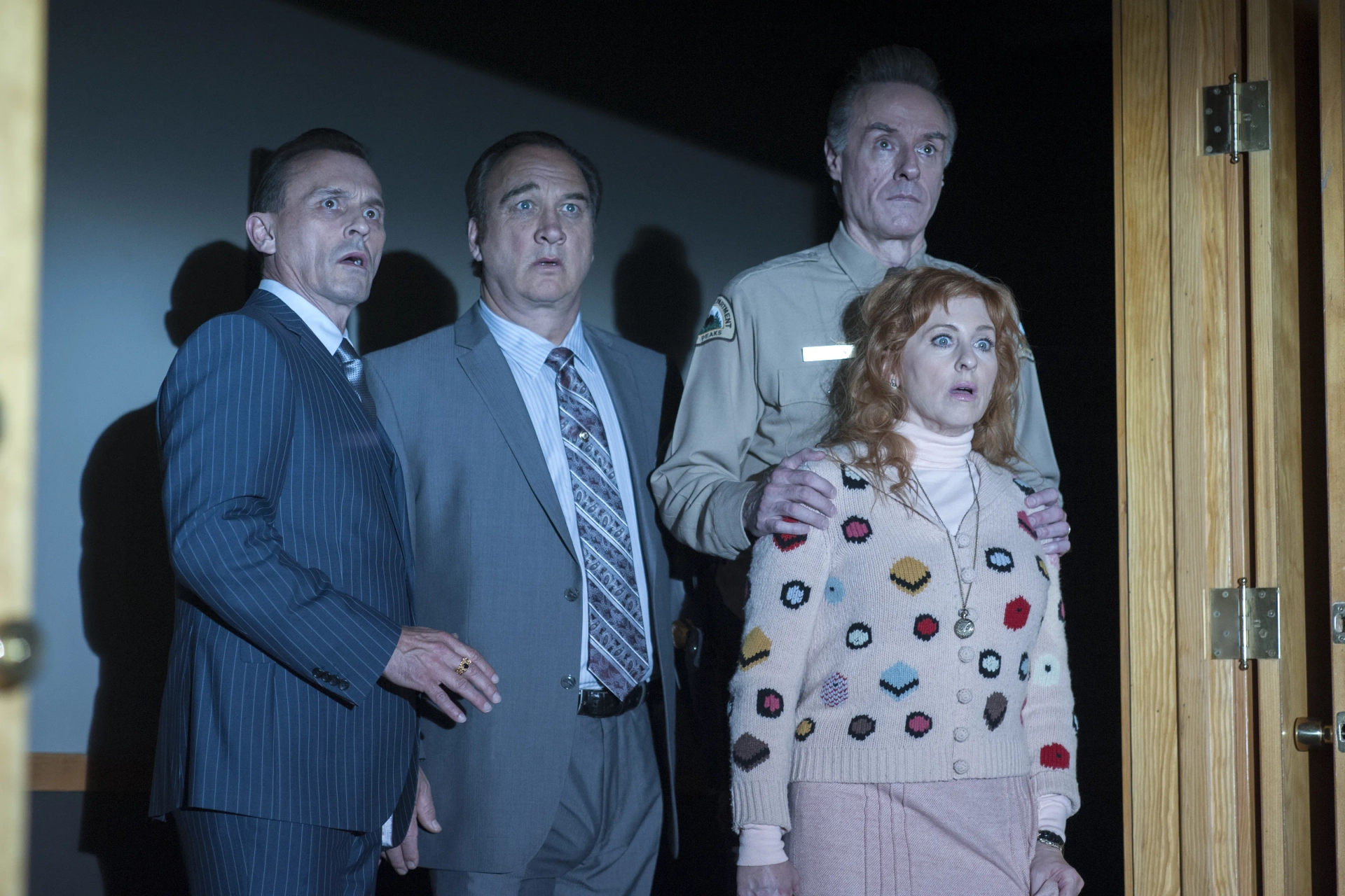 Jim Belushi, Harry Goaz, Robert Knepper, and Kimmy Robertson in Twin Peaks (2017)