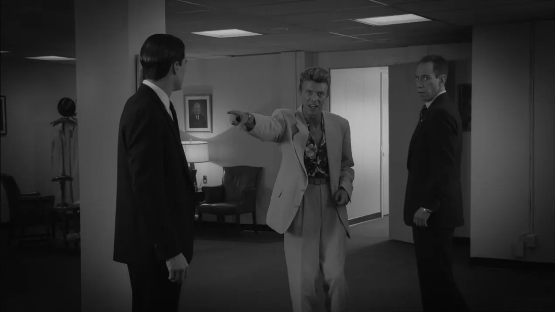 David Bowie, Miguel Ferrer, and Kyle MacLachlan in Twin Peaks (2017)