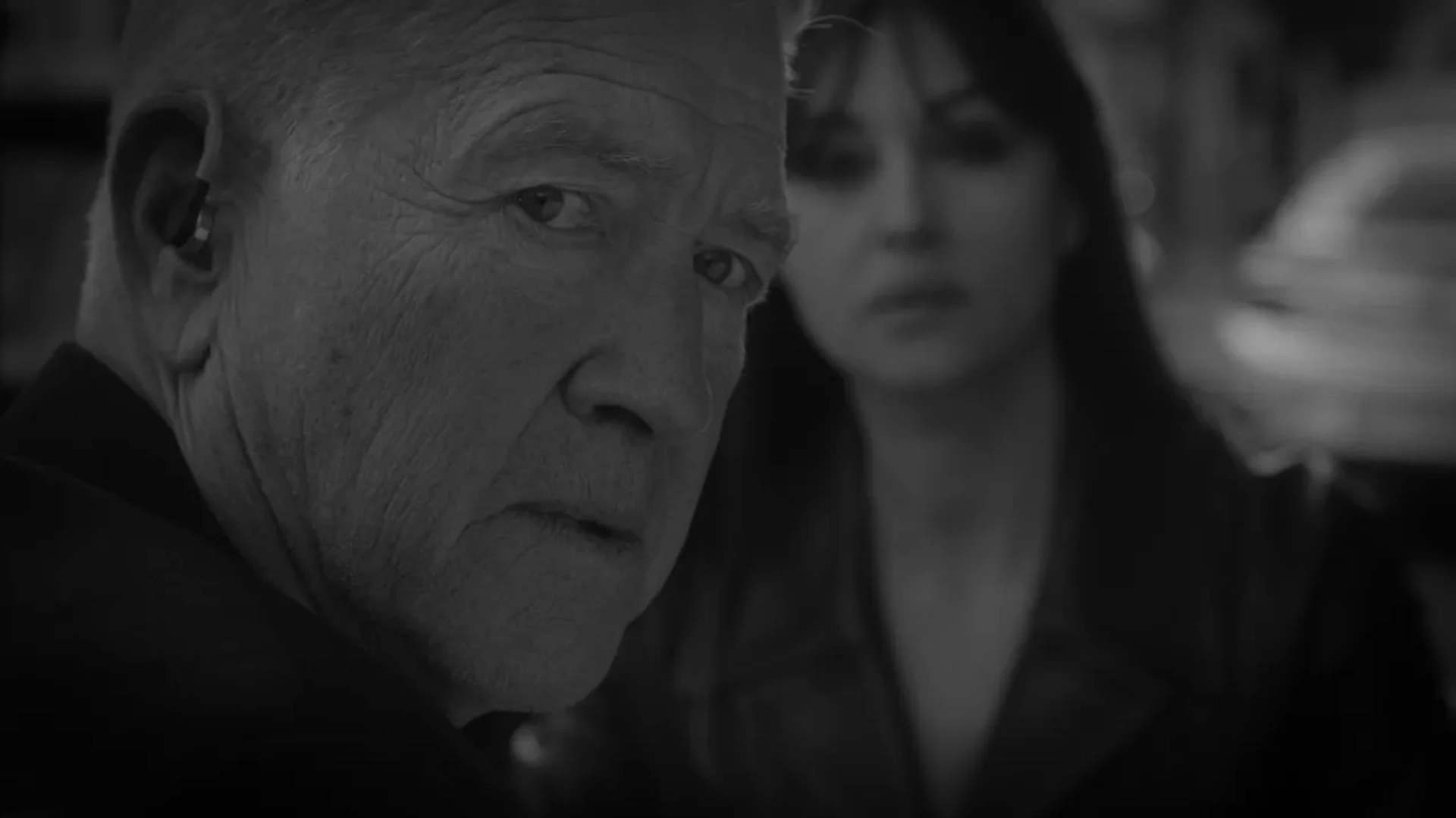 David Lynch and Monica Bellucci in Twin Peaks (2017)