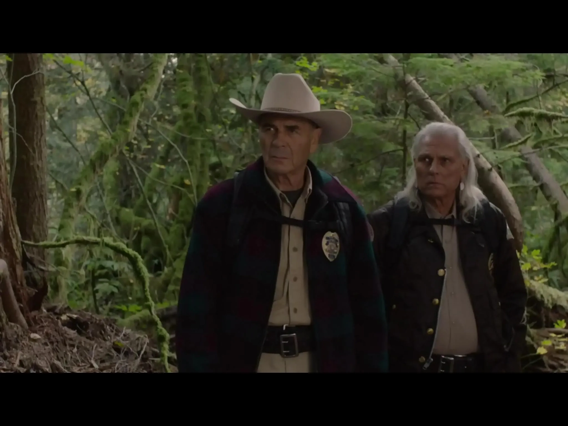 Robert Forster and Michael Horse in Twin Peaks (2017)