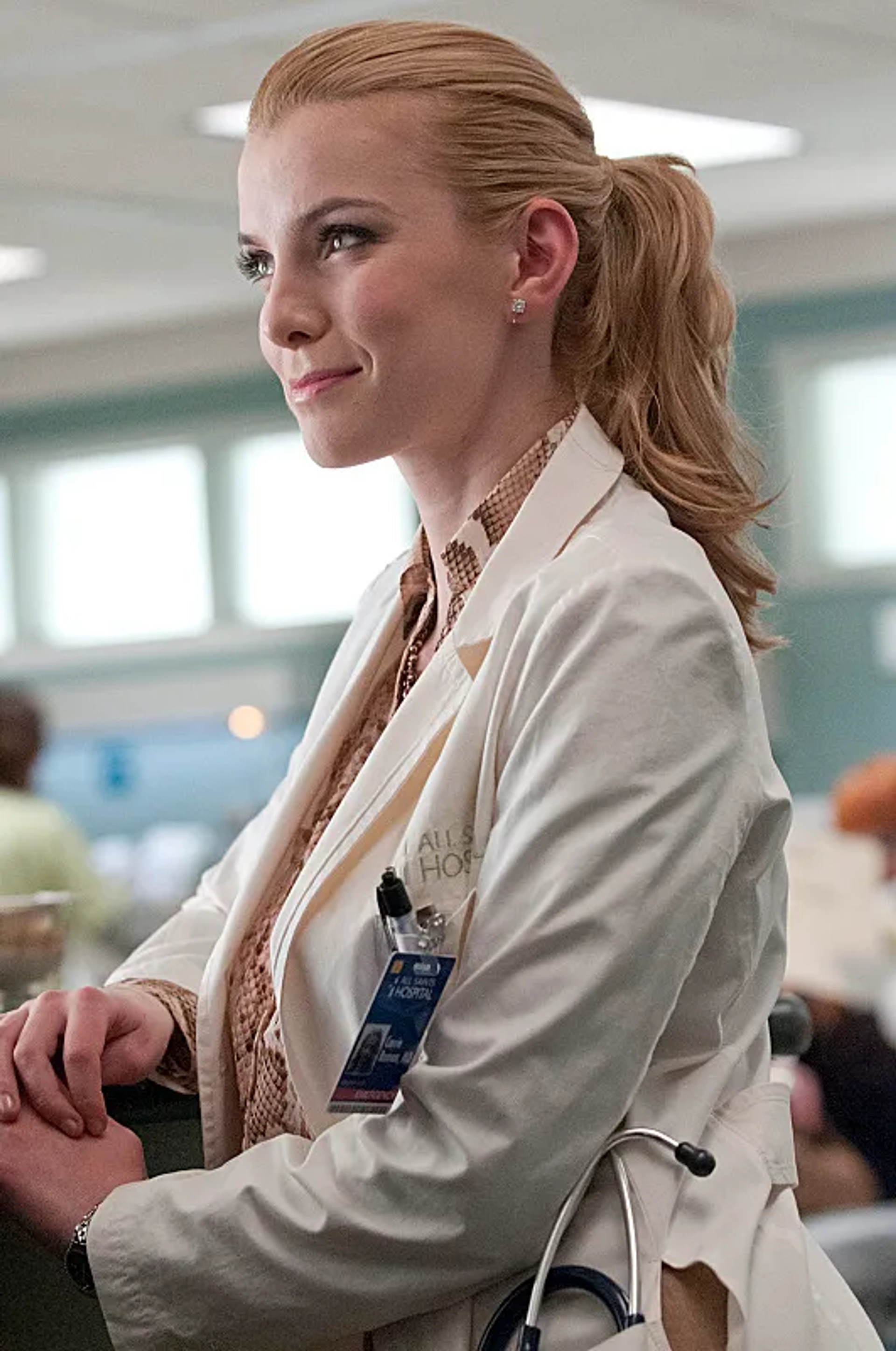 Betty Gilpin in Nurse Jackie (2009)