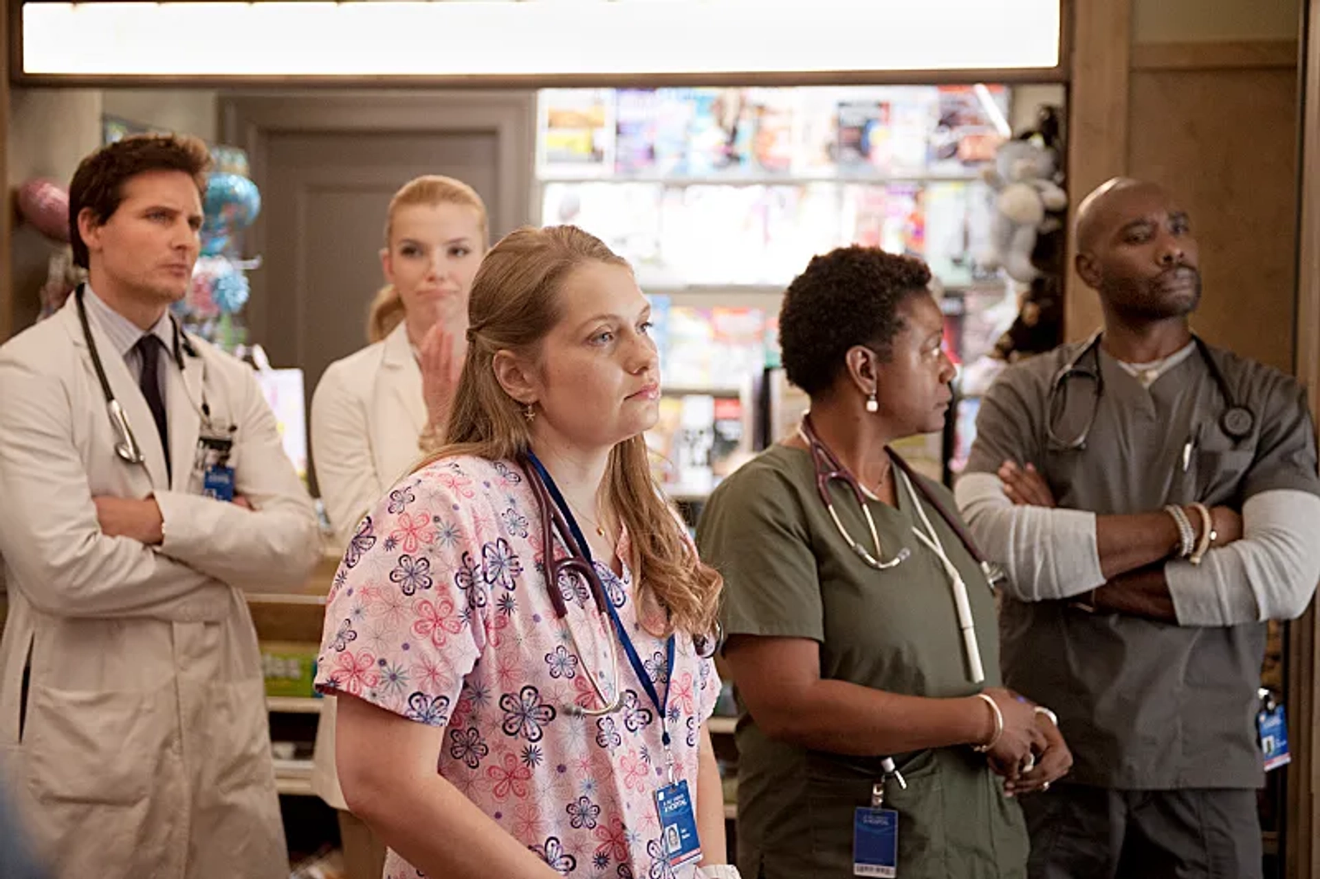 Morris Chestnut, Peter Facinelli, Merritt Wever, and Betty Gilpin in Nurse Jackie (2009)