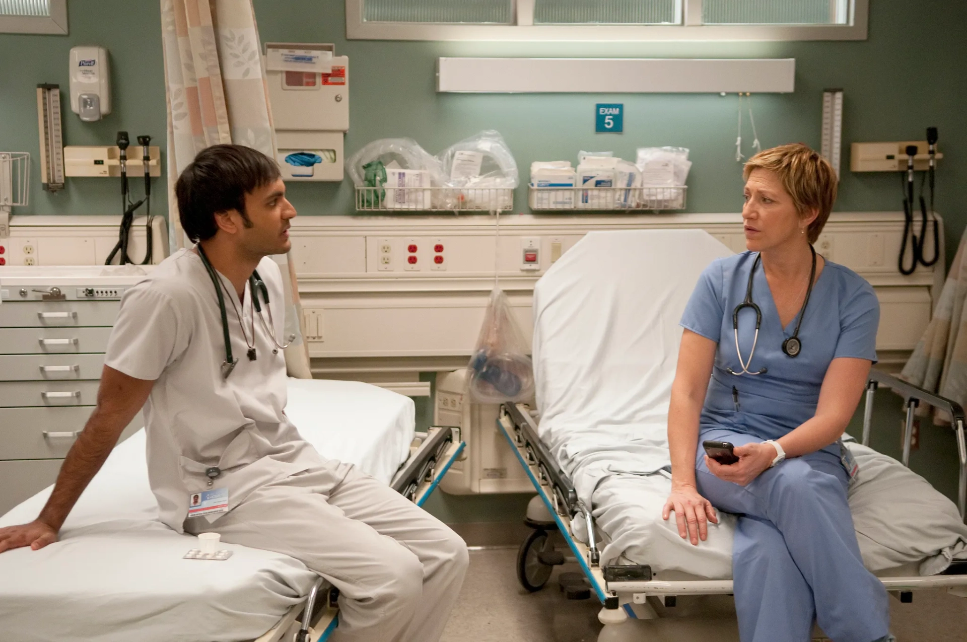 Edie Falco and Arjun Gupta in Nurse Jackie (2009)