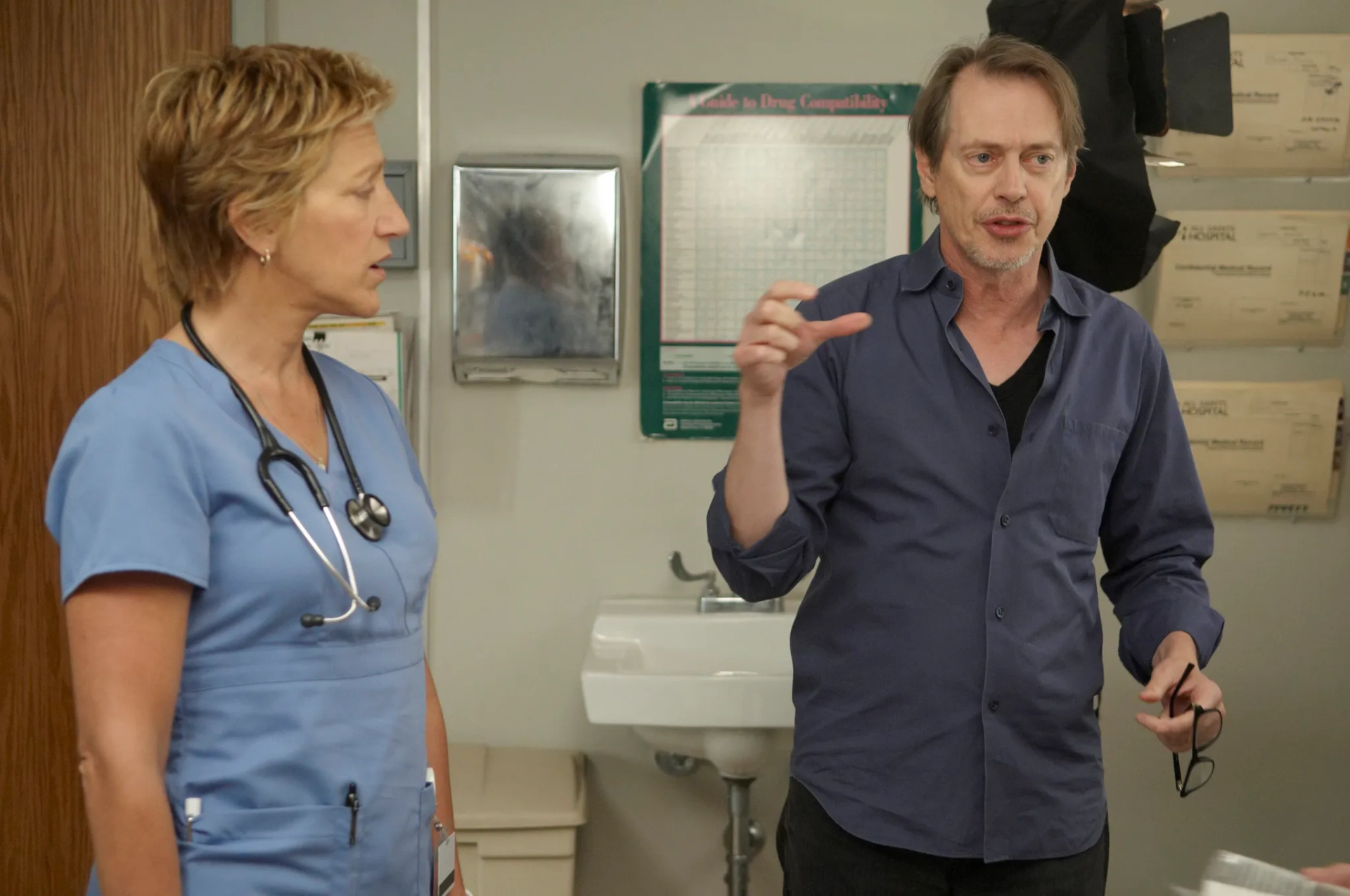 Steve Buscemi and Edie Falco in Nurse Jackie (2009)