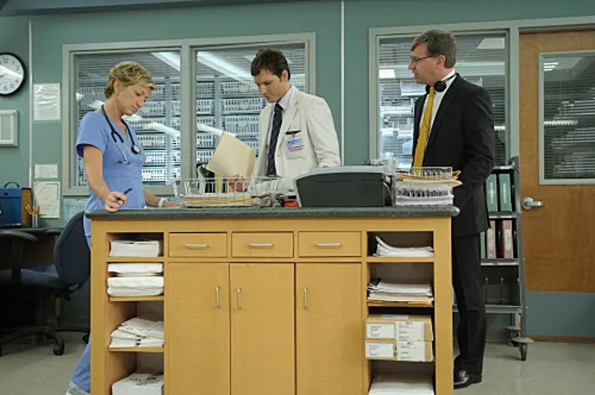 Peter Facinelli, Edie Falco, and Paul Feig in Nurse Jackie (2009)