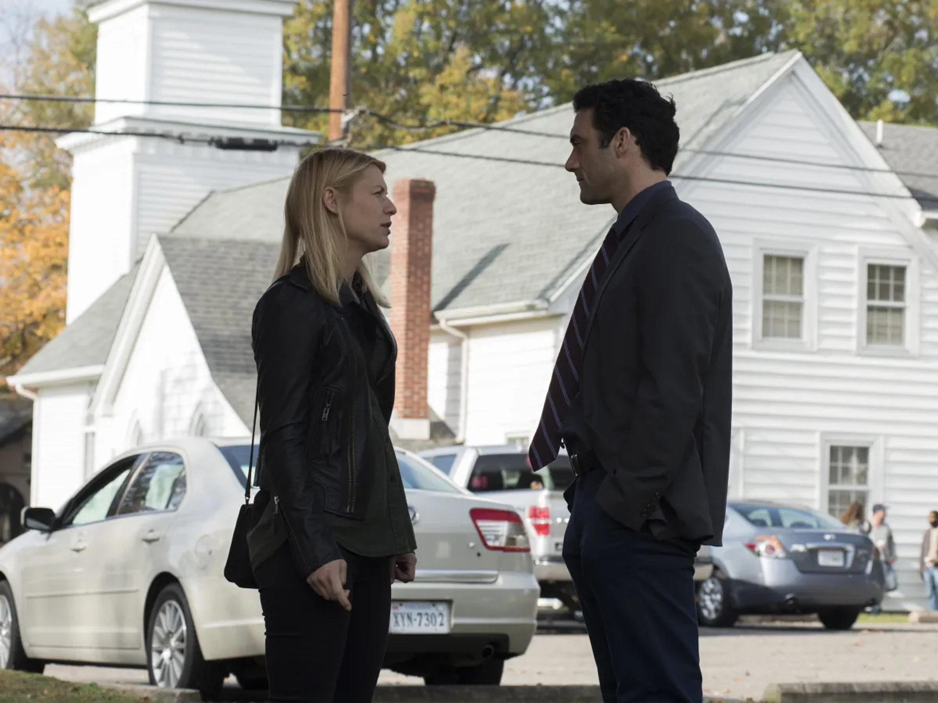 Claire Danes and Morgan Spector in Homeland (2011)