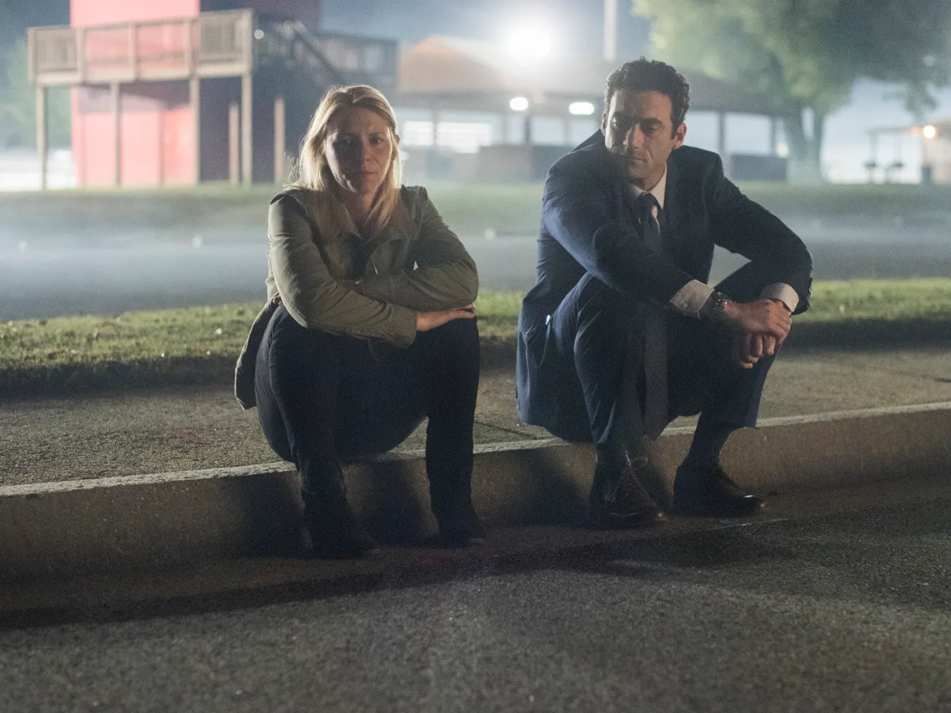 Claire Danes and Morgan Spector in Homeland (2011)