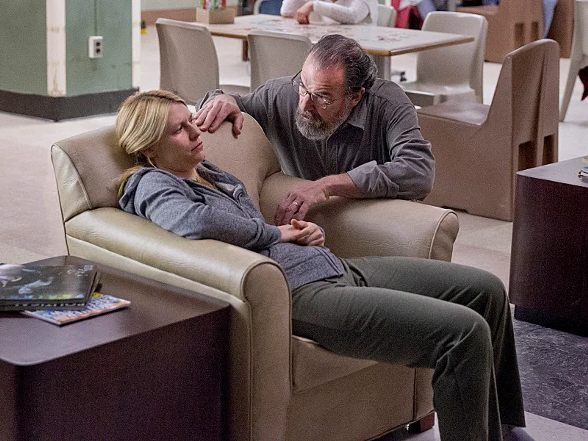 Claire Danes and Mandy Patinkin in Homeland (2011)