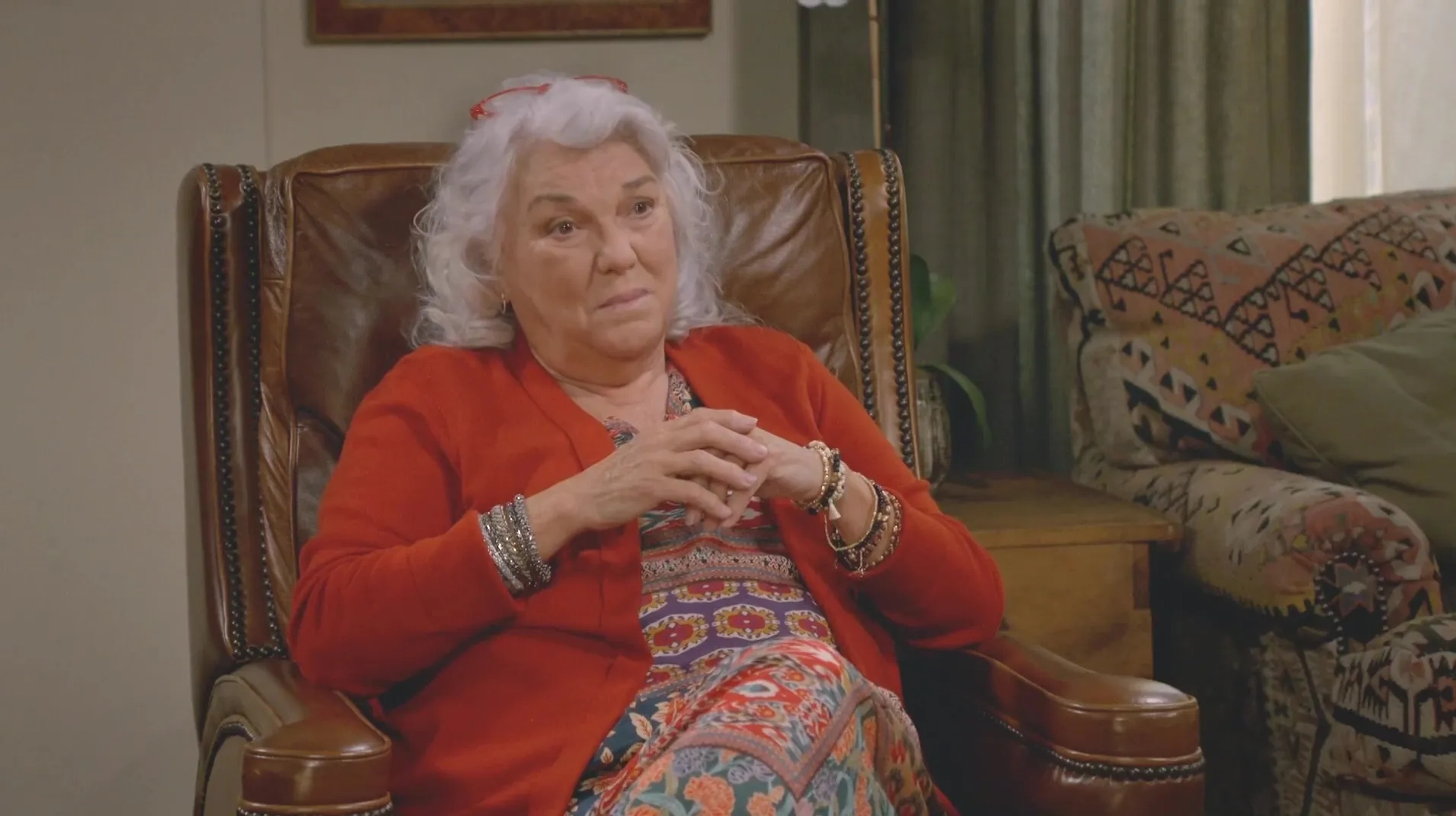 Tyne Daly in Mom: Whip-Its and Emotionally Attuned Babies (2021)