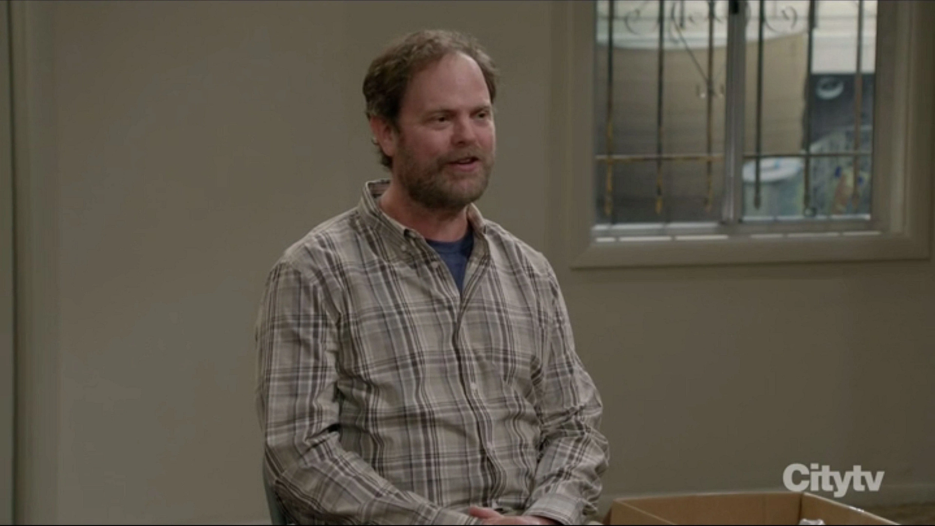 Rainn Wilson in Mom: Texas Pete and a Parking Lot Carnival (2020)