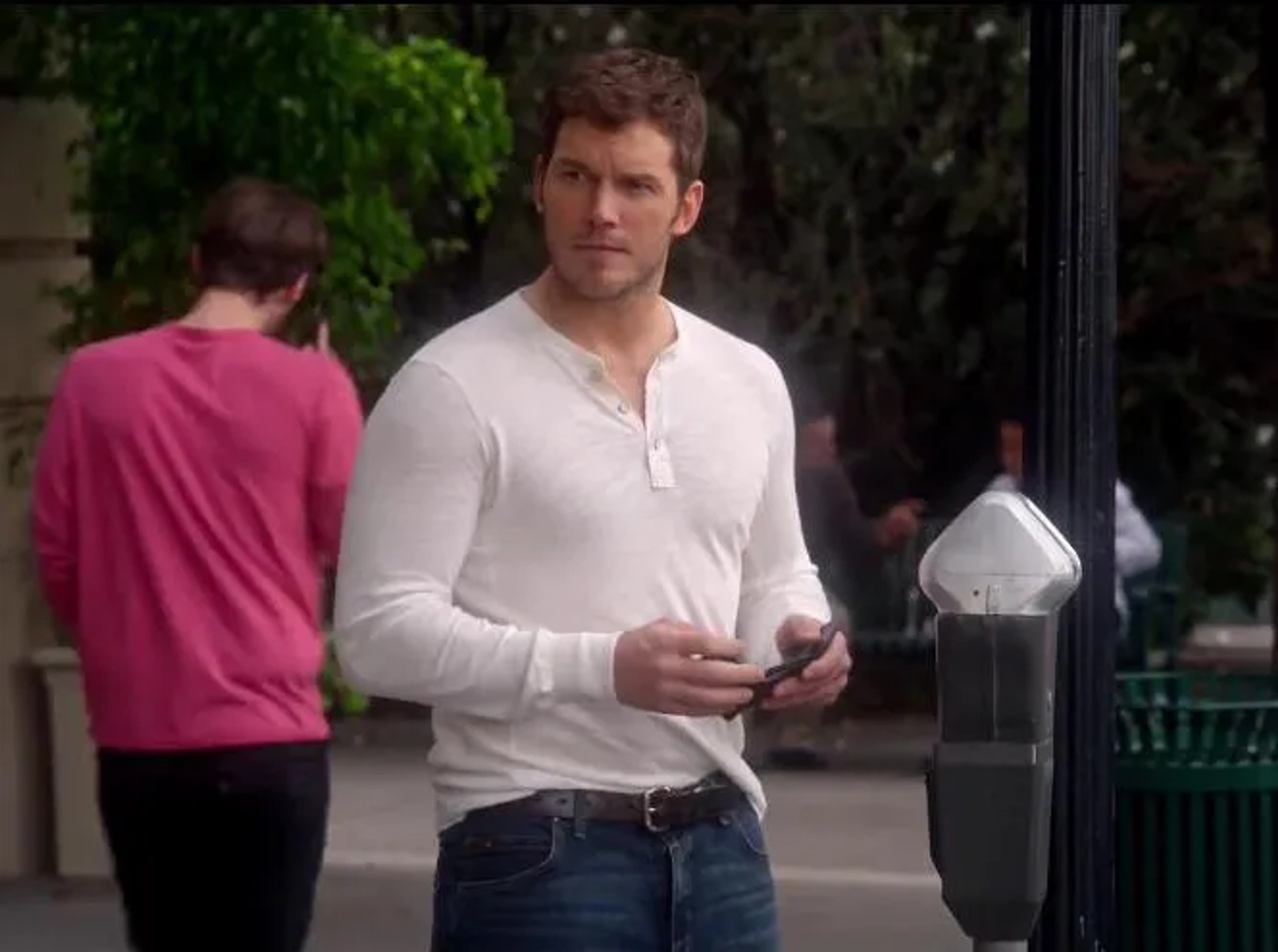 Chris Pratt in Mom (2013)