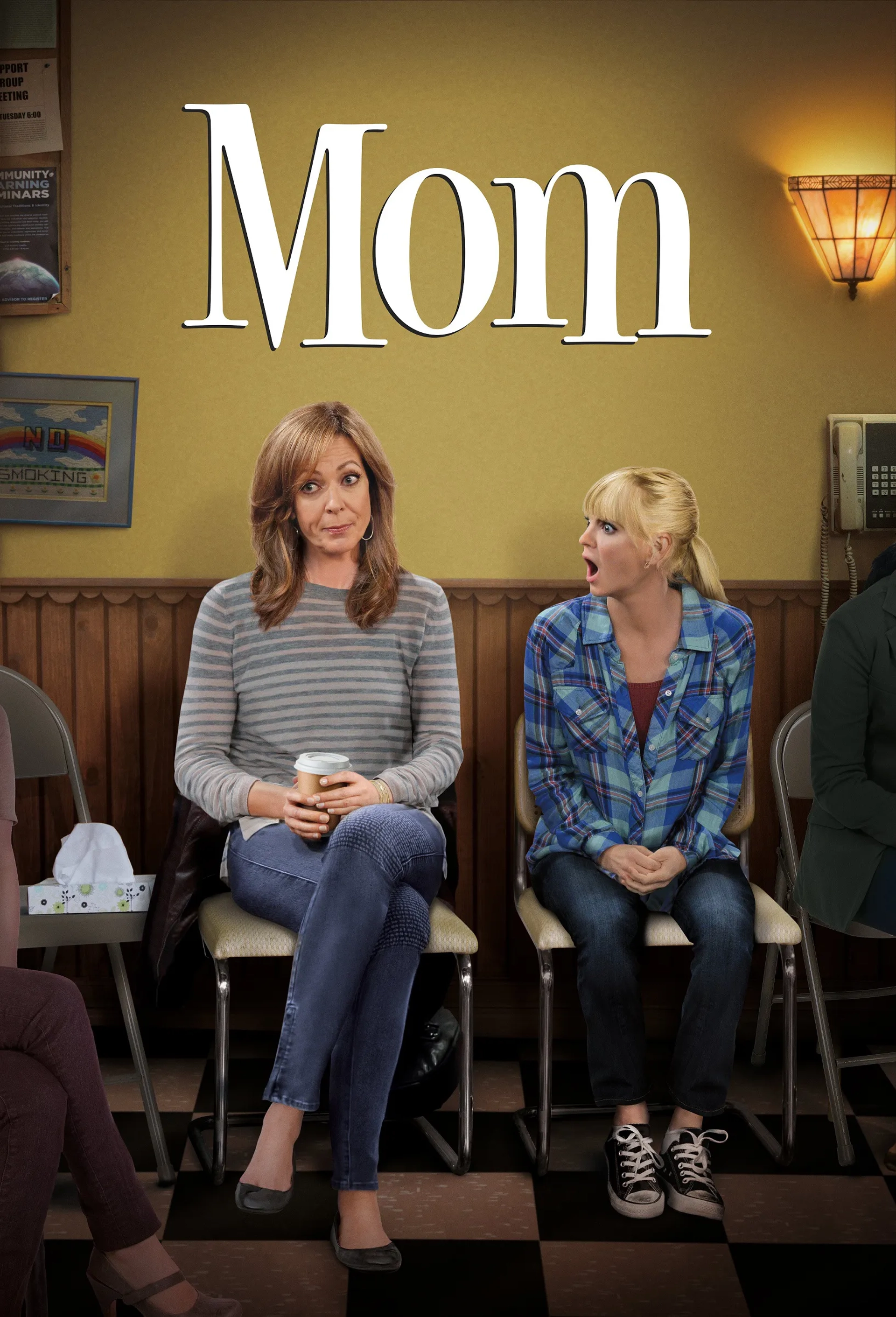 Allison Janney and Anna Faris in Mom (2013)