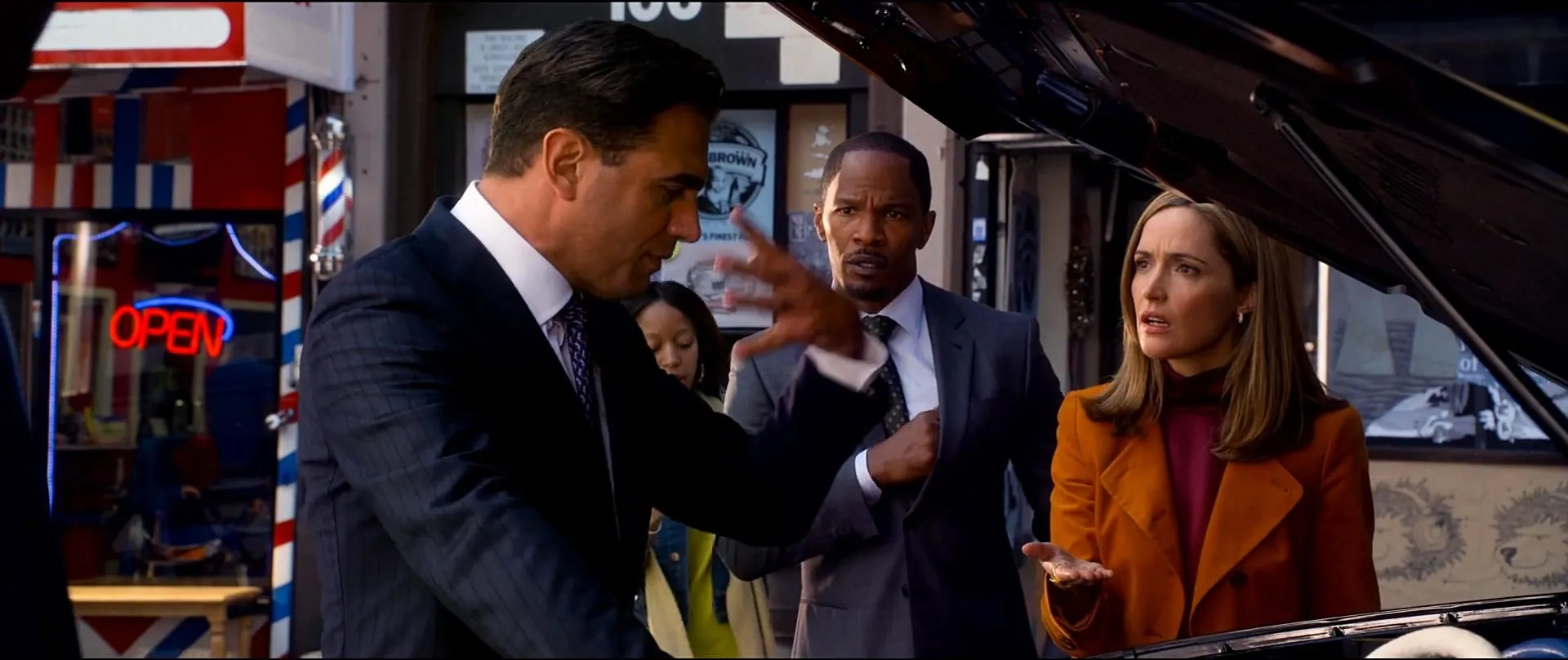 Jamie Foxx, Rose Byrne, and Bobby Cannavale in Annie (2014)