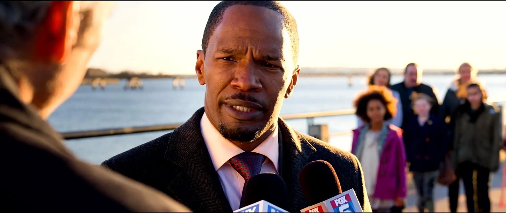 Jamie Foxx and Quvenzhané Wallis in Annie (2014)