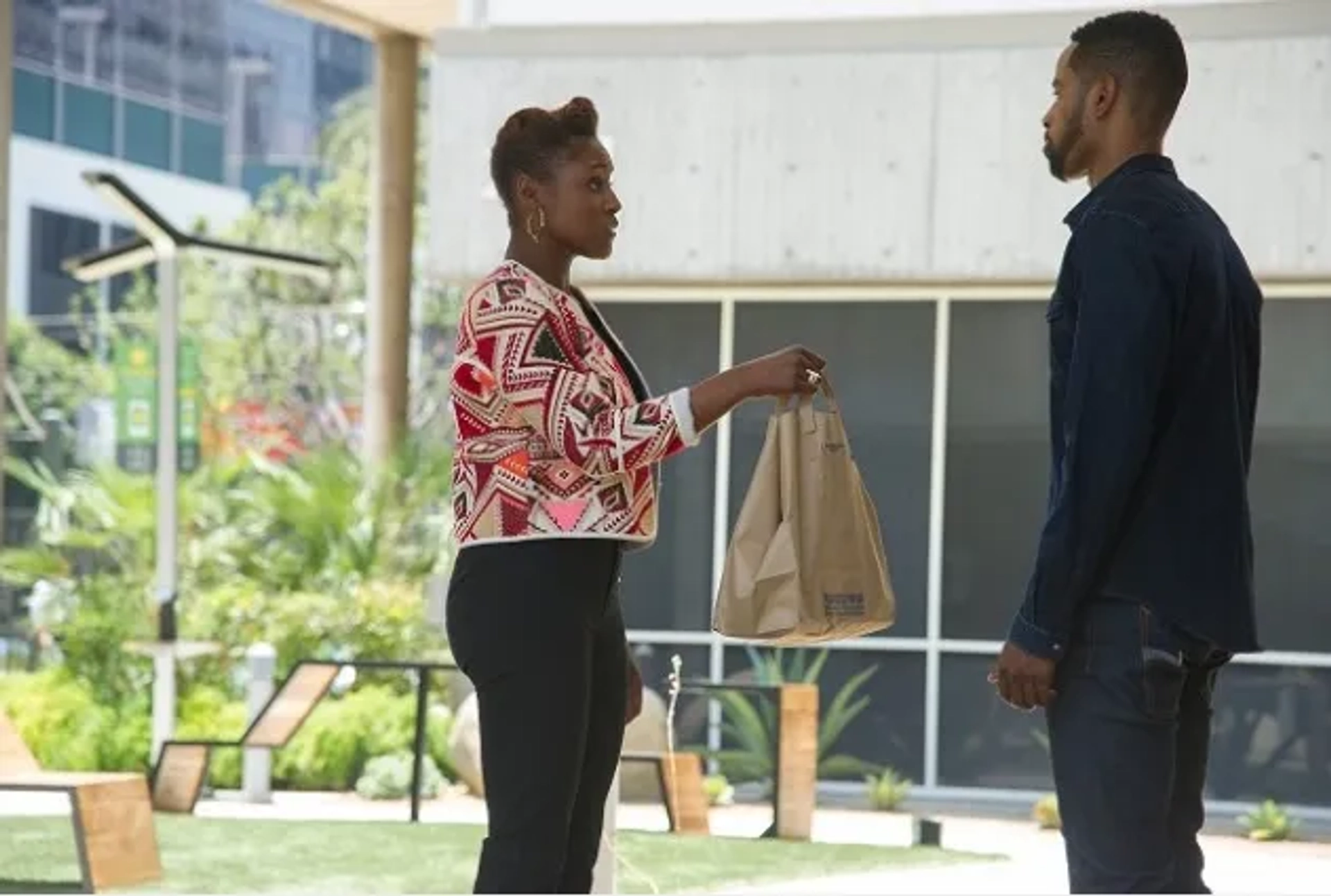 Jay Ellis and Issa Rae in Insecure (2016)