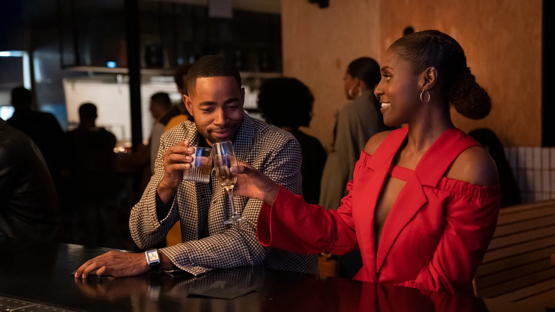 Jay Ellis and Issa Rae in Insecure (2016)