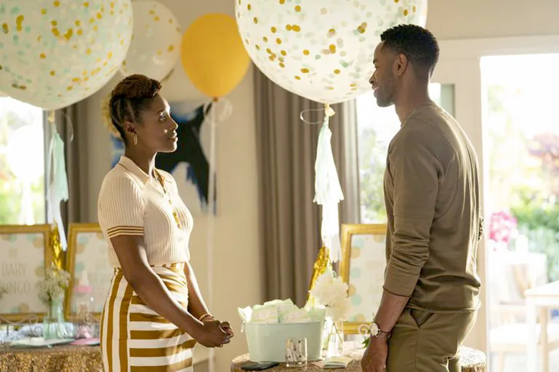 Jay Ellis and Issa Rae in Insecure (2016)