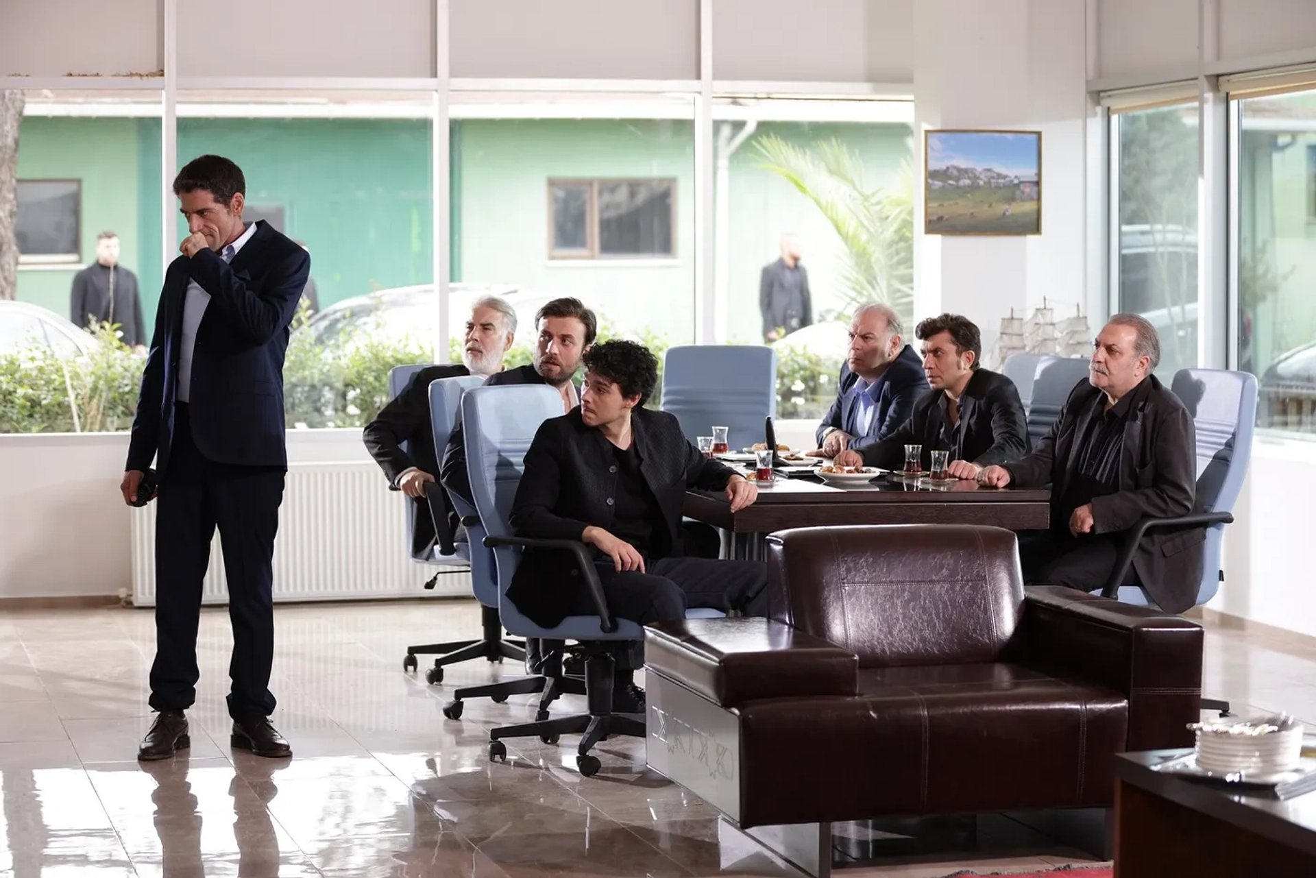 Metin Büktel, Cemal Hünal, Burak Sergen, Nezir Çinarli, Taha Bora Elkoca, Taner Turan, and Özgür Emre Yildirim in Boundless Love (2023)