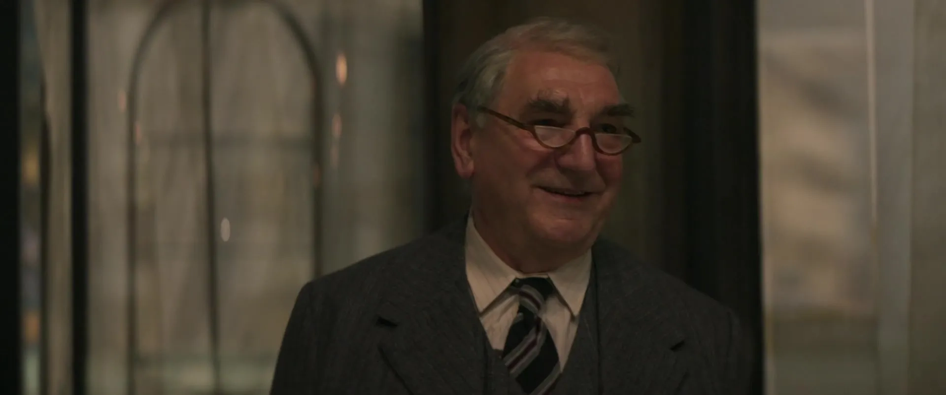 Jim Carter in Wonka (2023)