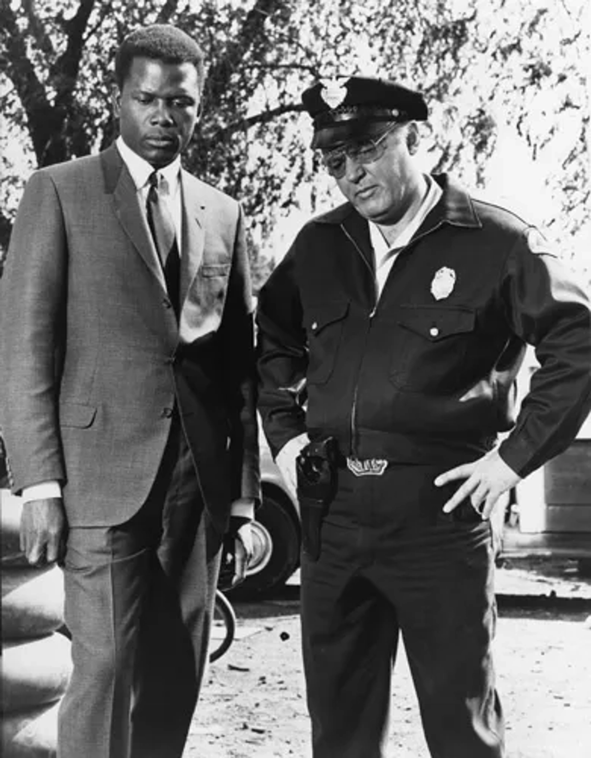 Sidney Poitier and Rod Steiger in In the Heat of the Night (1967)