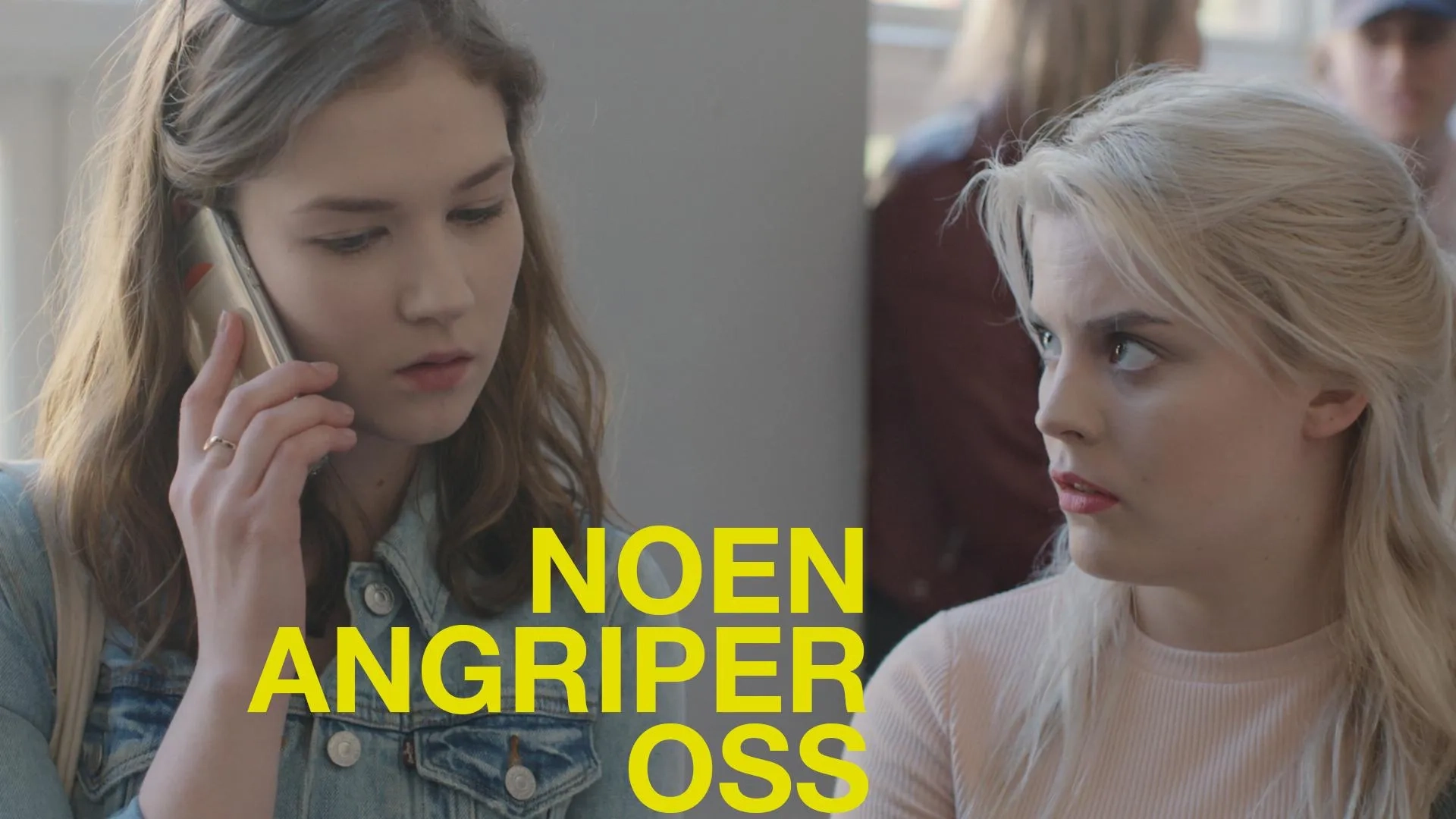 Ulrikke Falch and Cecilie Martinsen in Skam (2015)