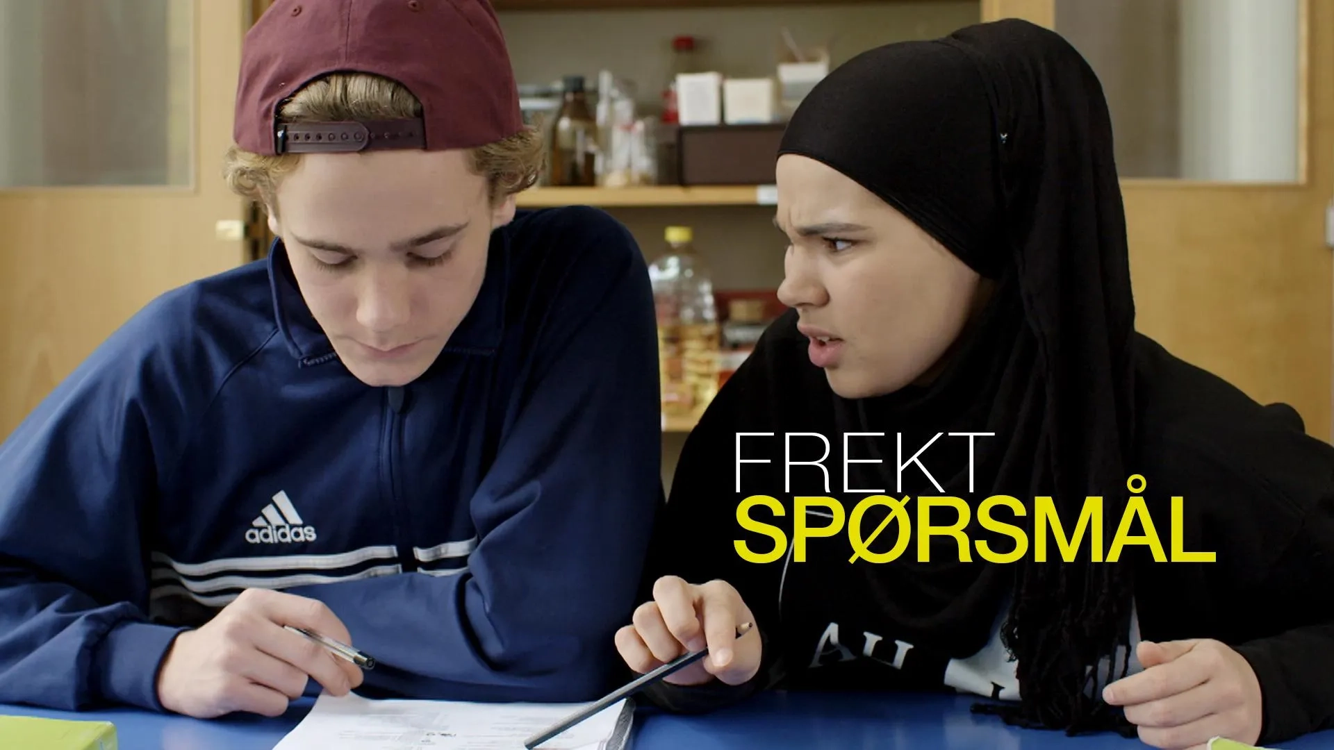 Tarjei Sandvik Moe and Iman Meskini in Skam (2015)