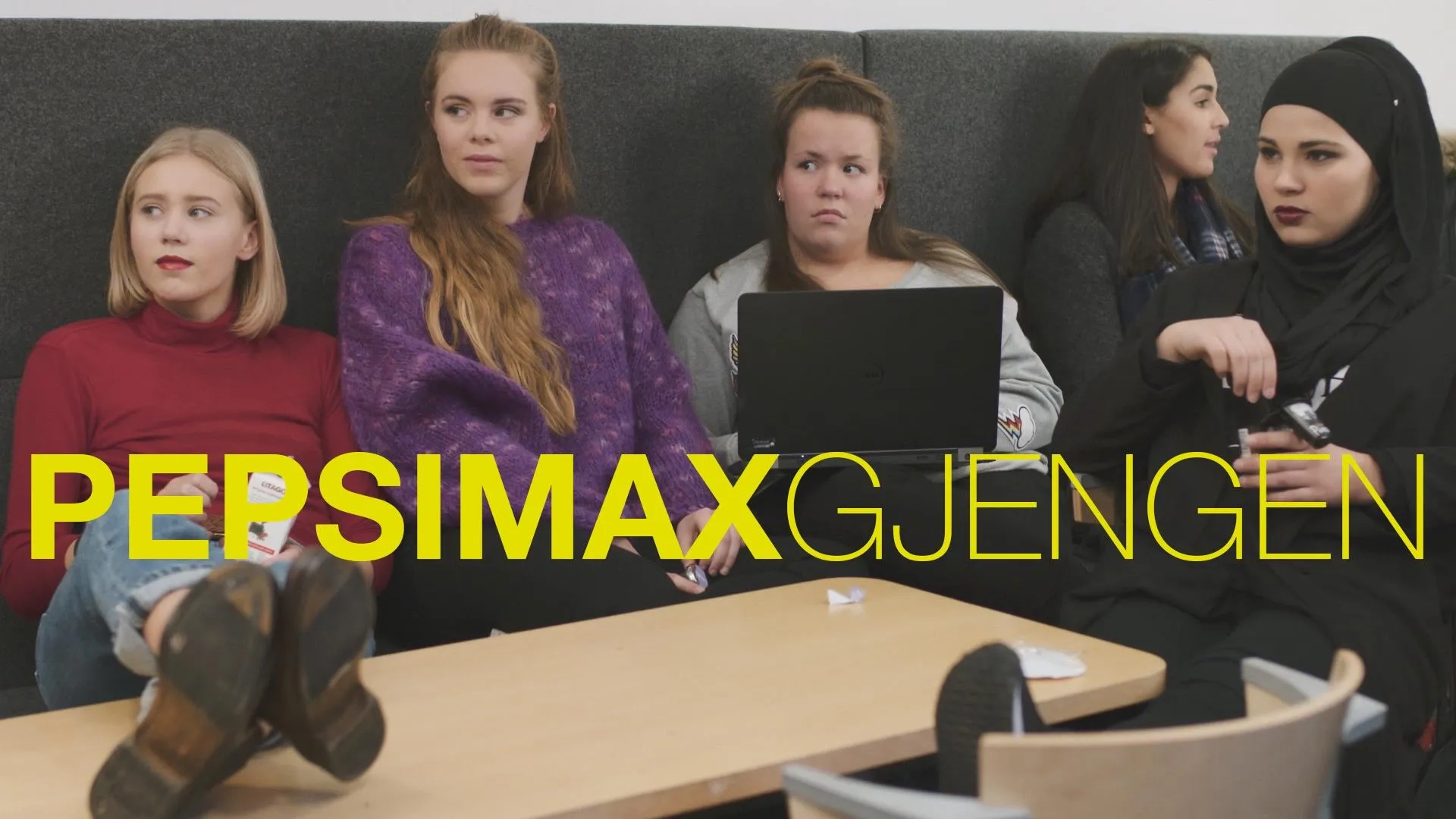 Ina Svenningdal, Josefine Frida Pettersen, Lisa Teige, and Iman Meskini in Skam (2015)