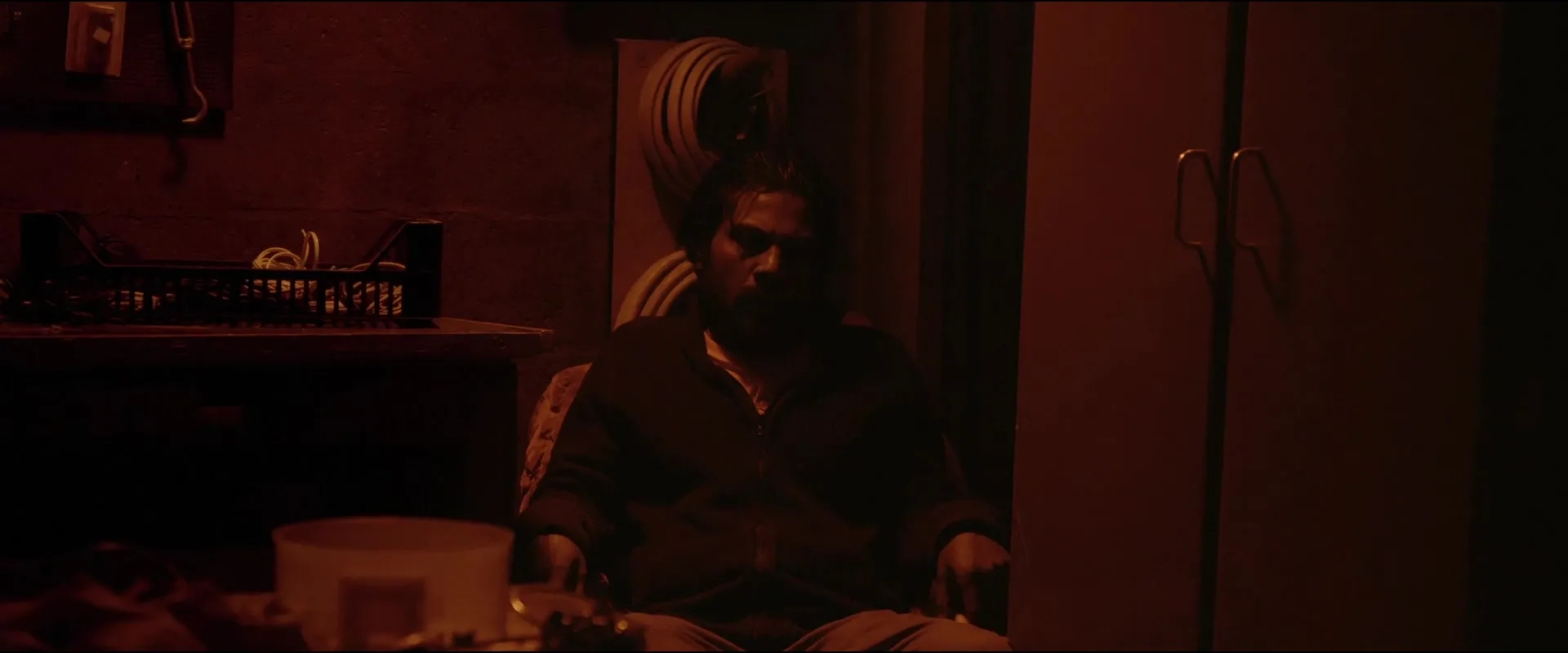 Jesuthasan Antonythasan in Dheepan (2015)