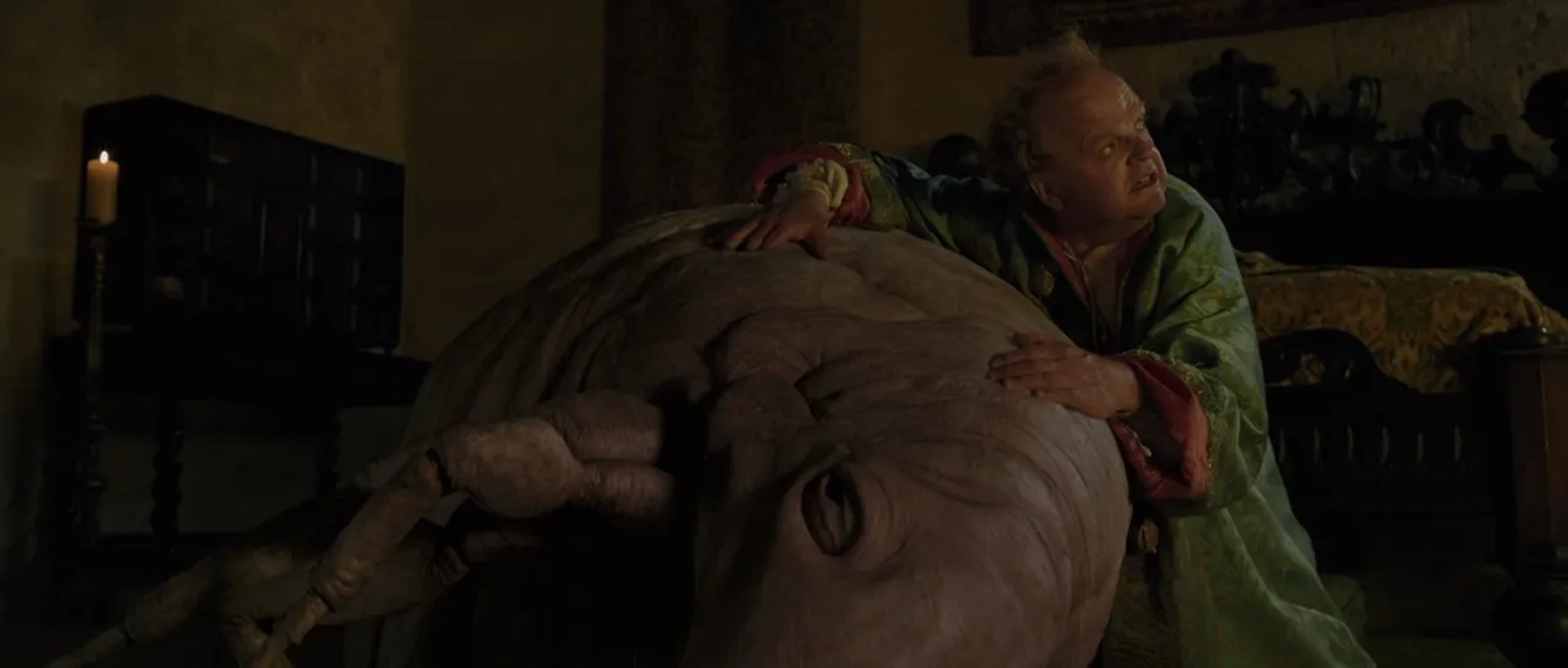 Toby Jones in Tale of Tales (2015)