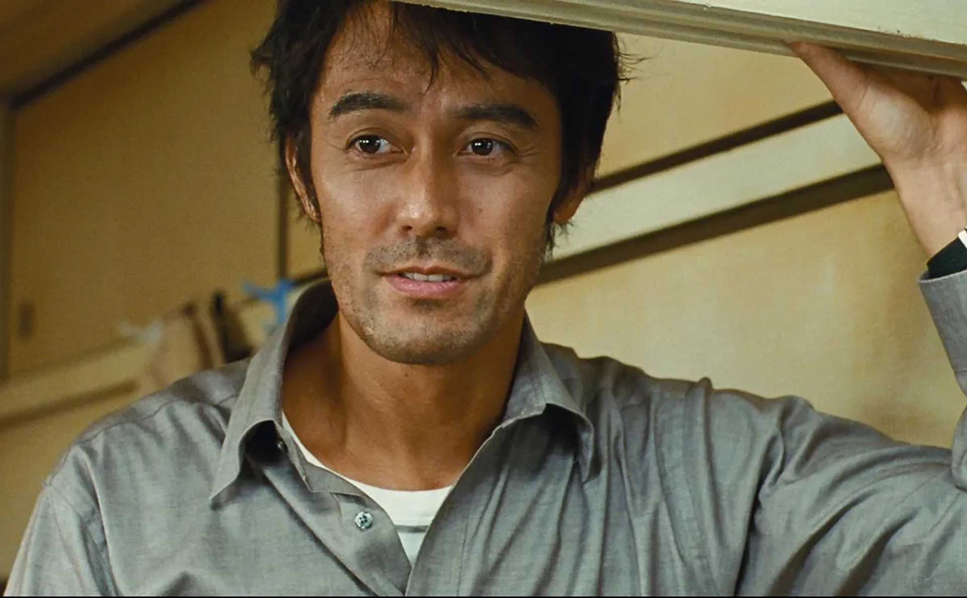 Hiroshi Abe in After the Storm (2016)