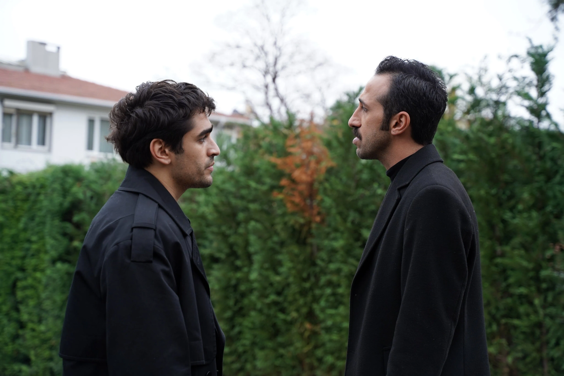 Ersin Arici and Mert Ramazan Demir in Golden Boy (2022)