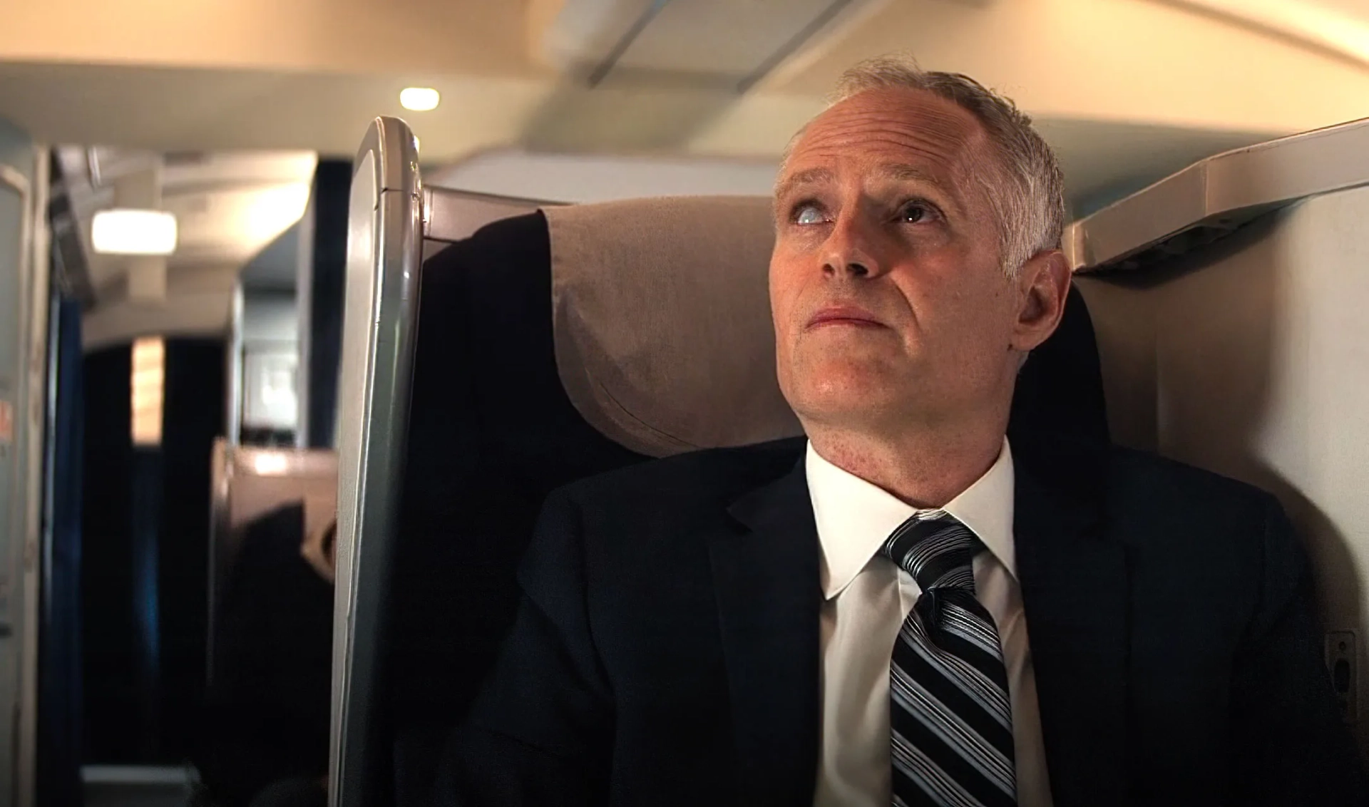 Erik Passoja as Jim Jones/Cloudy Eye Guy in "The Flight Attendant", Season 2