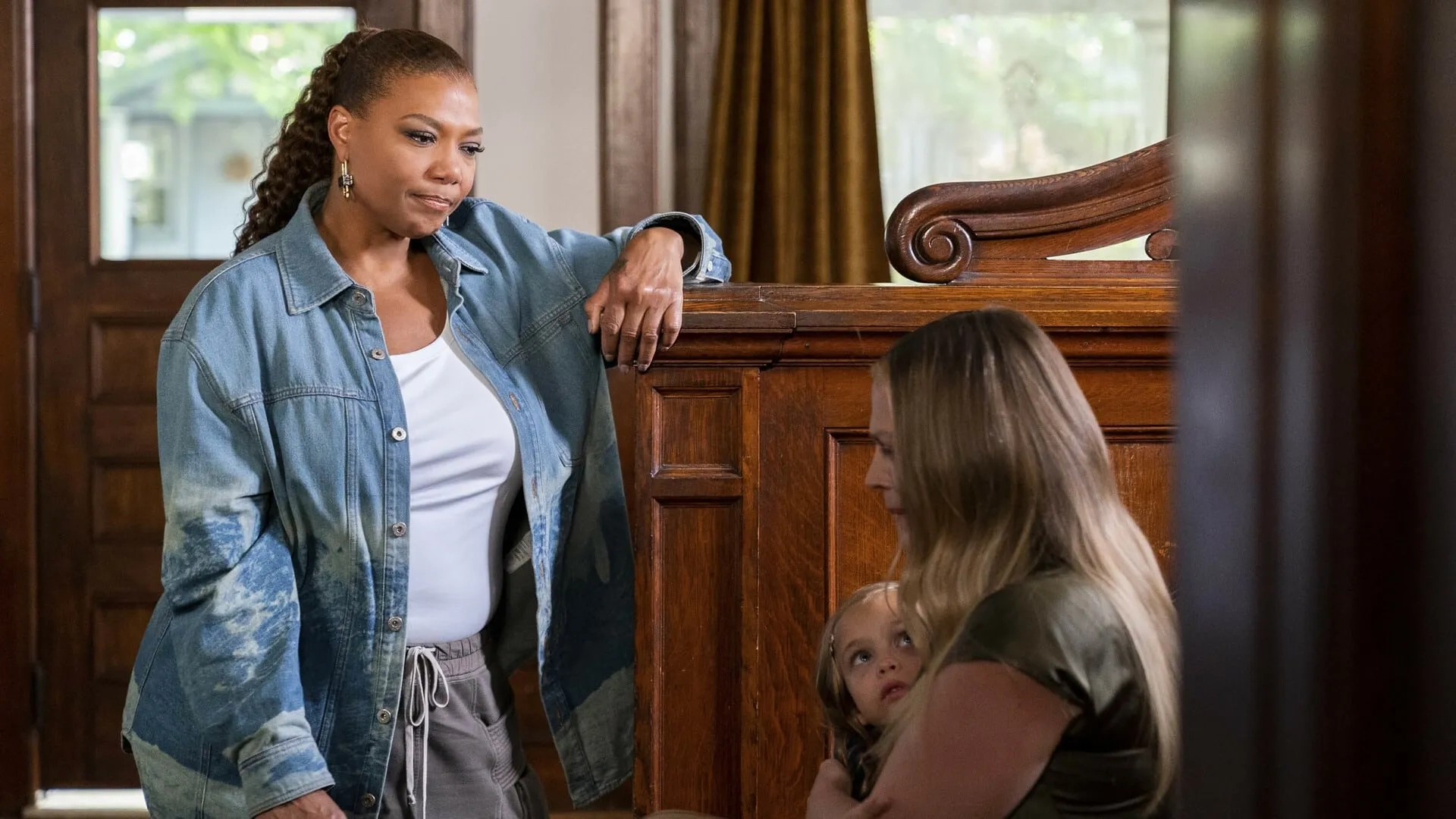 Queen Latifah, Cassidy Goron, and Elizabeth Stanley in The Equalizer (2021)