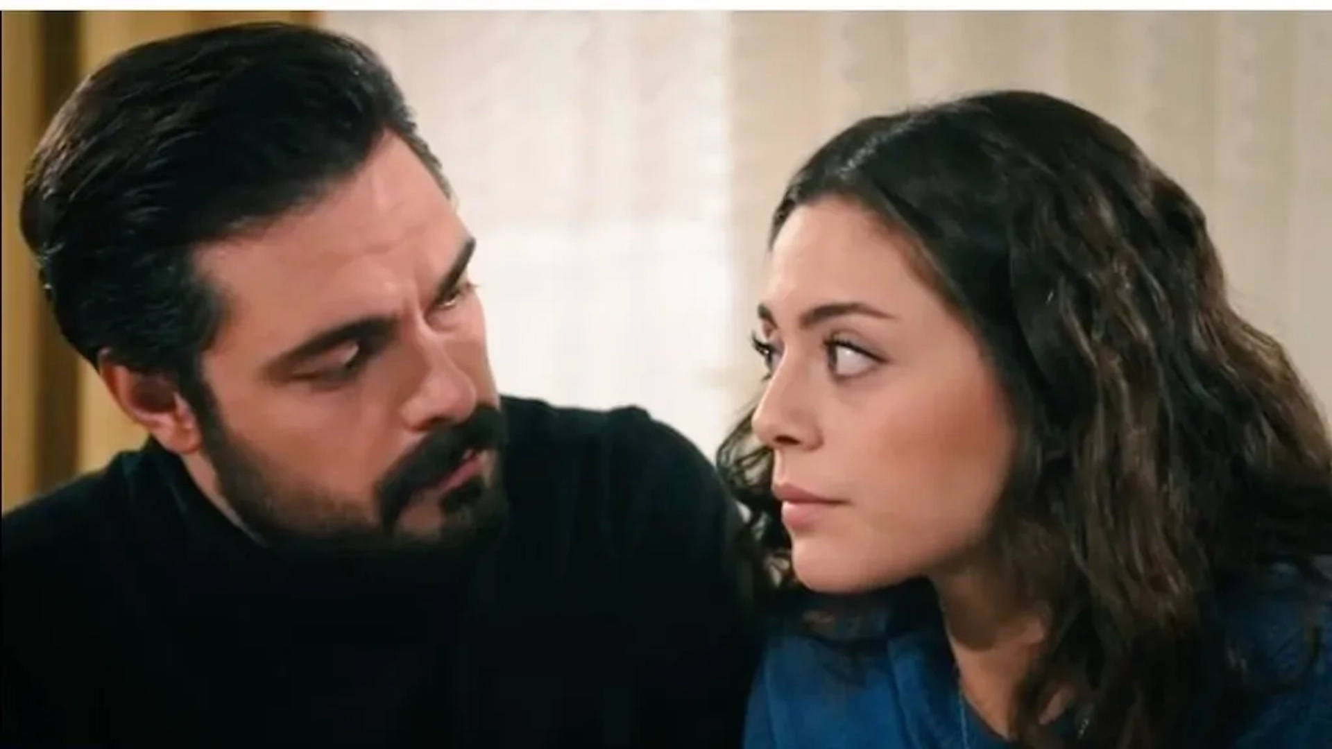 Sila Turkoglu and Halil Ibrahim Ceyhan in Emanet (2020)