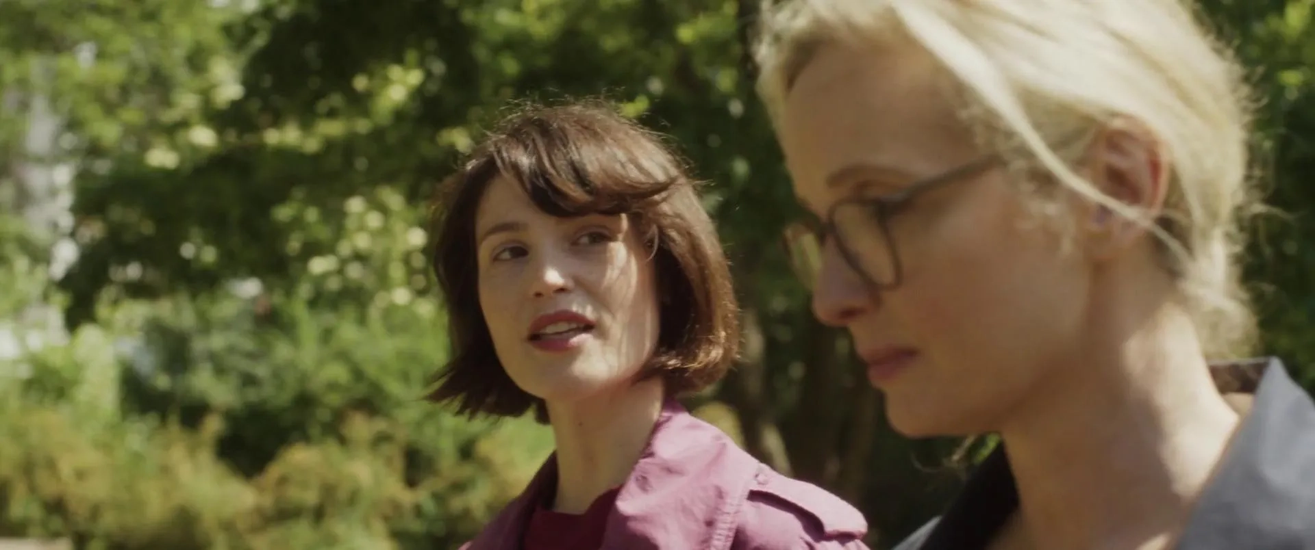 Julie Delpy and Gemma Arterton in My Zoe (2019)